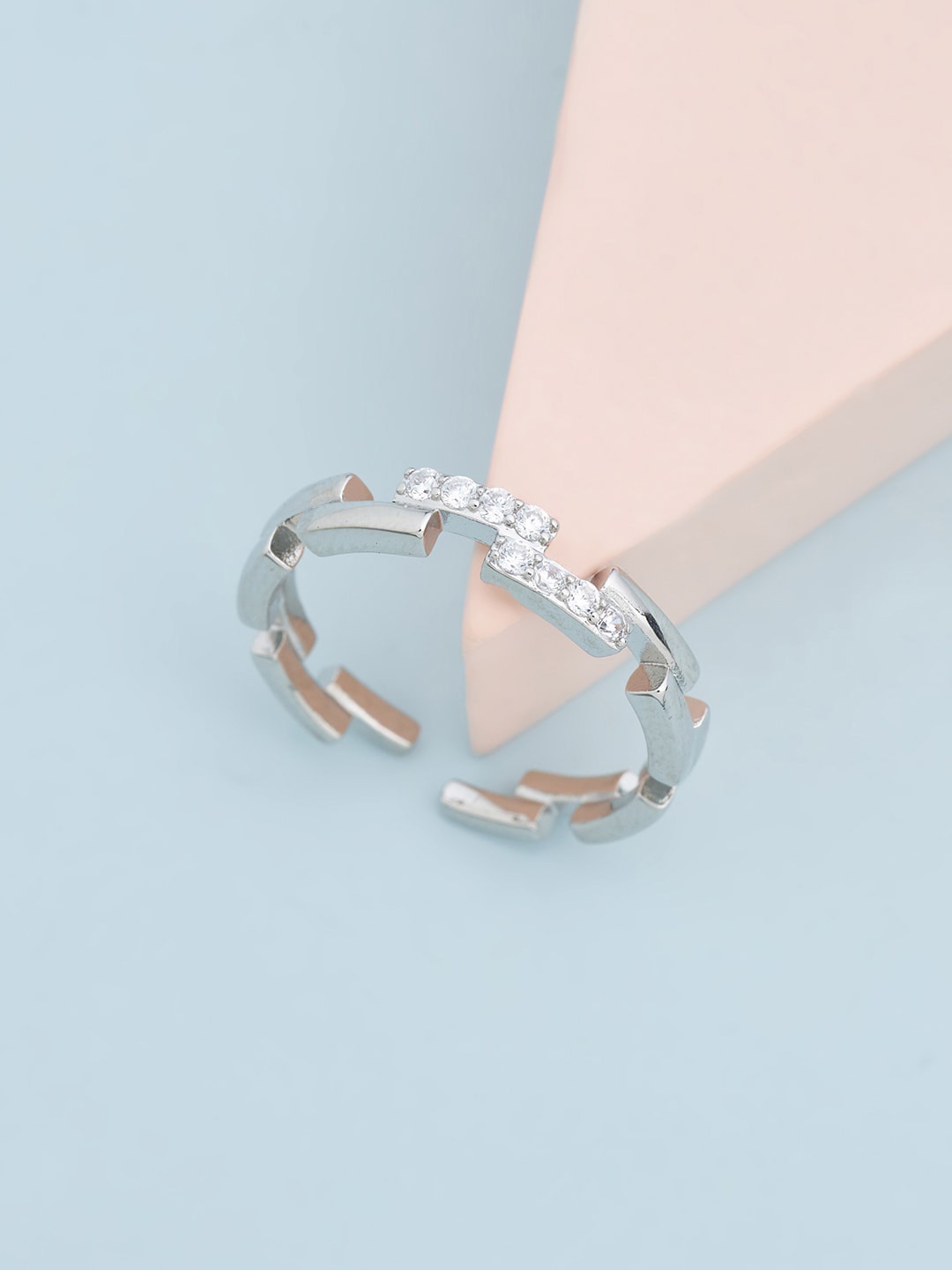 

Kushal's Fashion Jewellery Rhodium-Plated White CZ Studded Finger Ring
