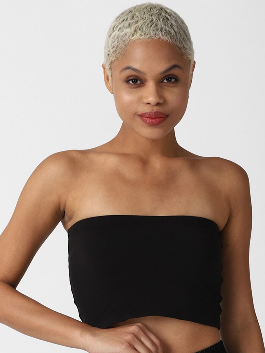 

FOREVER 21 Black Tube Crop Top