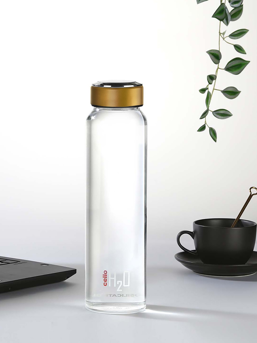 

Cello Gold-Colored Solid H2O Borosilicate Glass Water Bottle 1 L