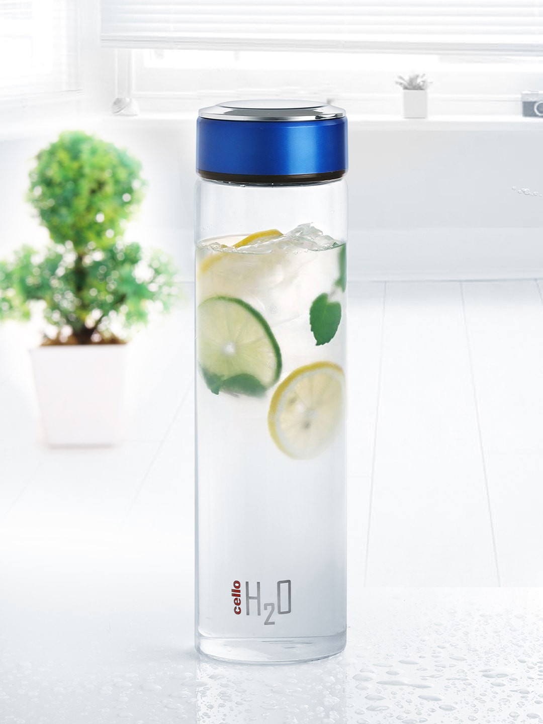 

Cello Transparent & Blue H2O Borosilicate Glass Water Bottle 600ml