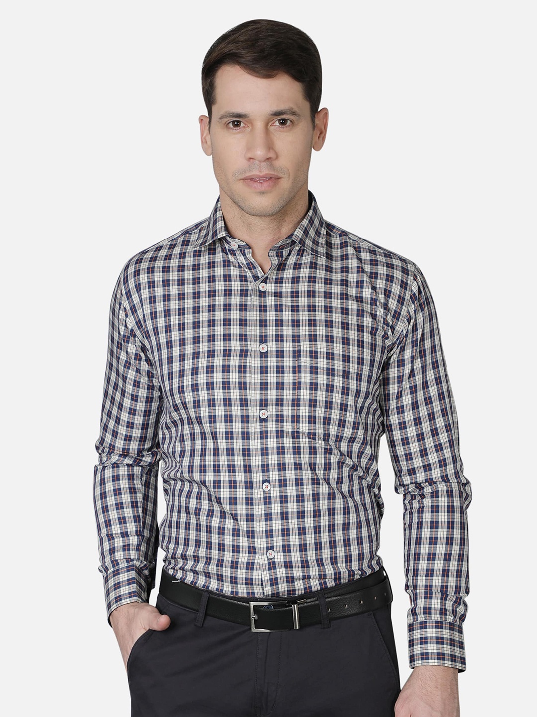 

Callino London Men Orange Checked Casual Shirt