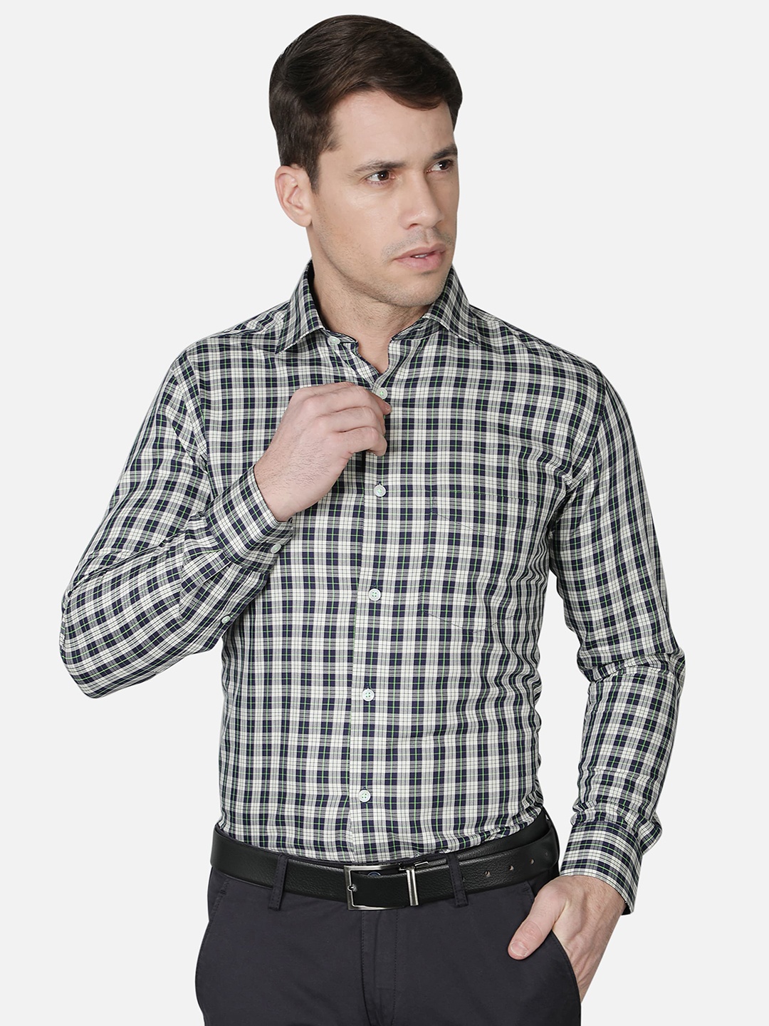 

Callino London Men Green Tartan Checks Checked Casual Shirt