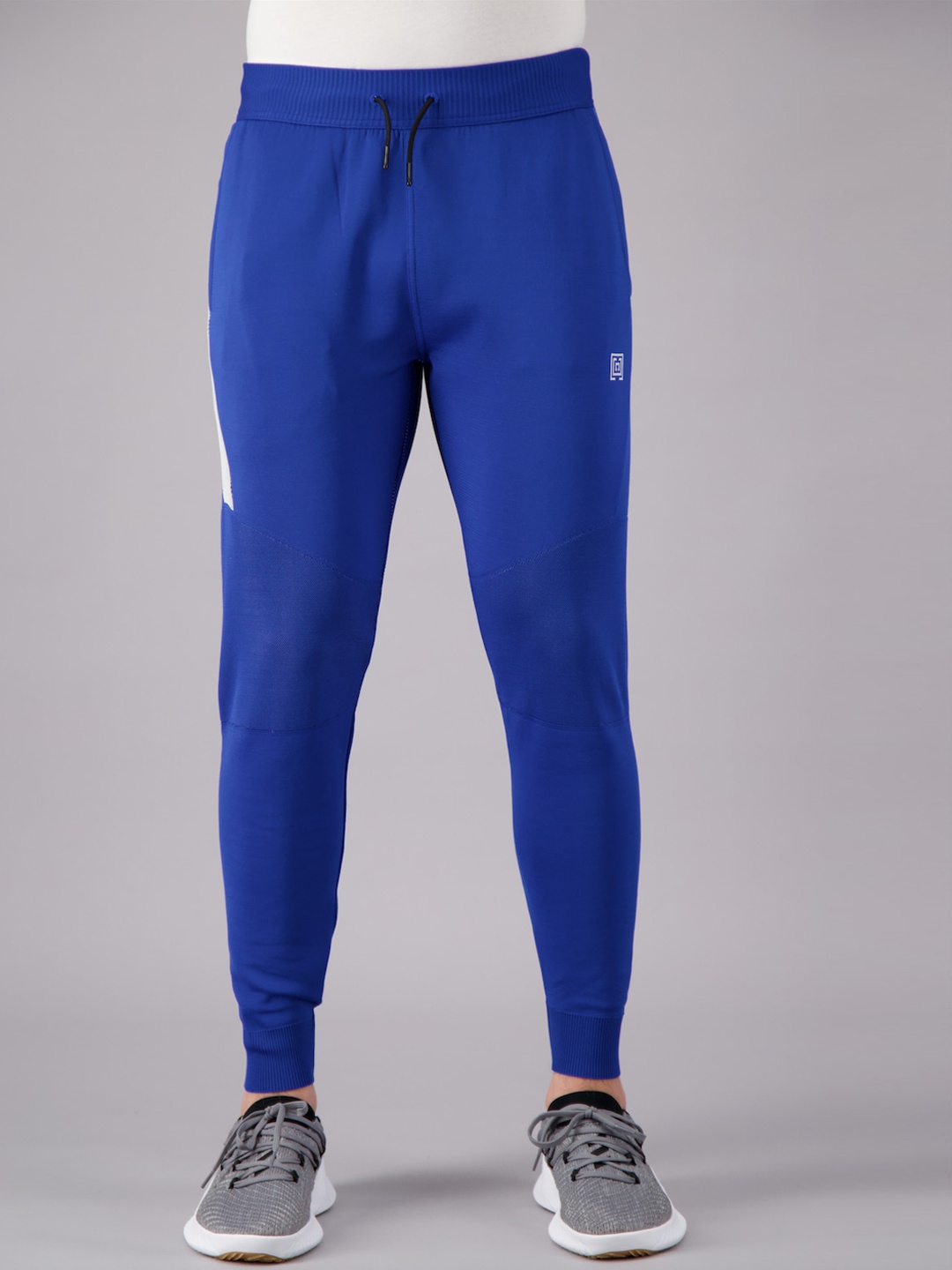 

FREESOUL Men Blue Solid Joggers