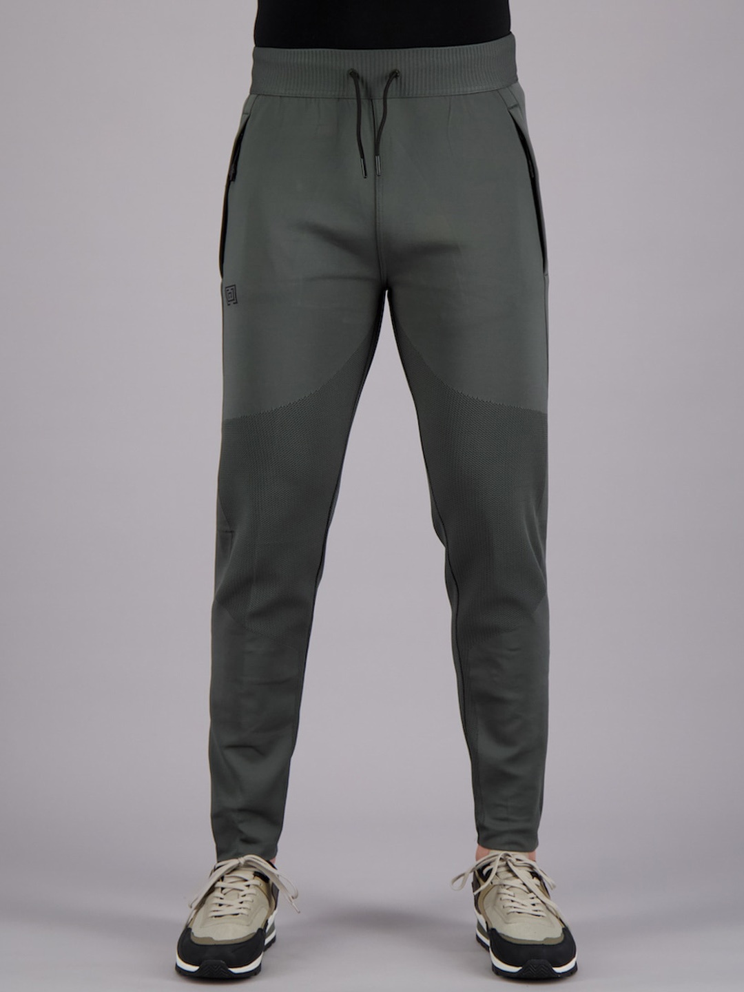 

FREESOUL Men Green Solid Joggers