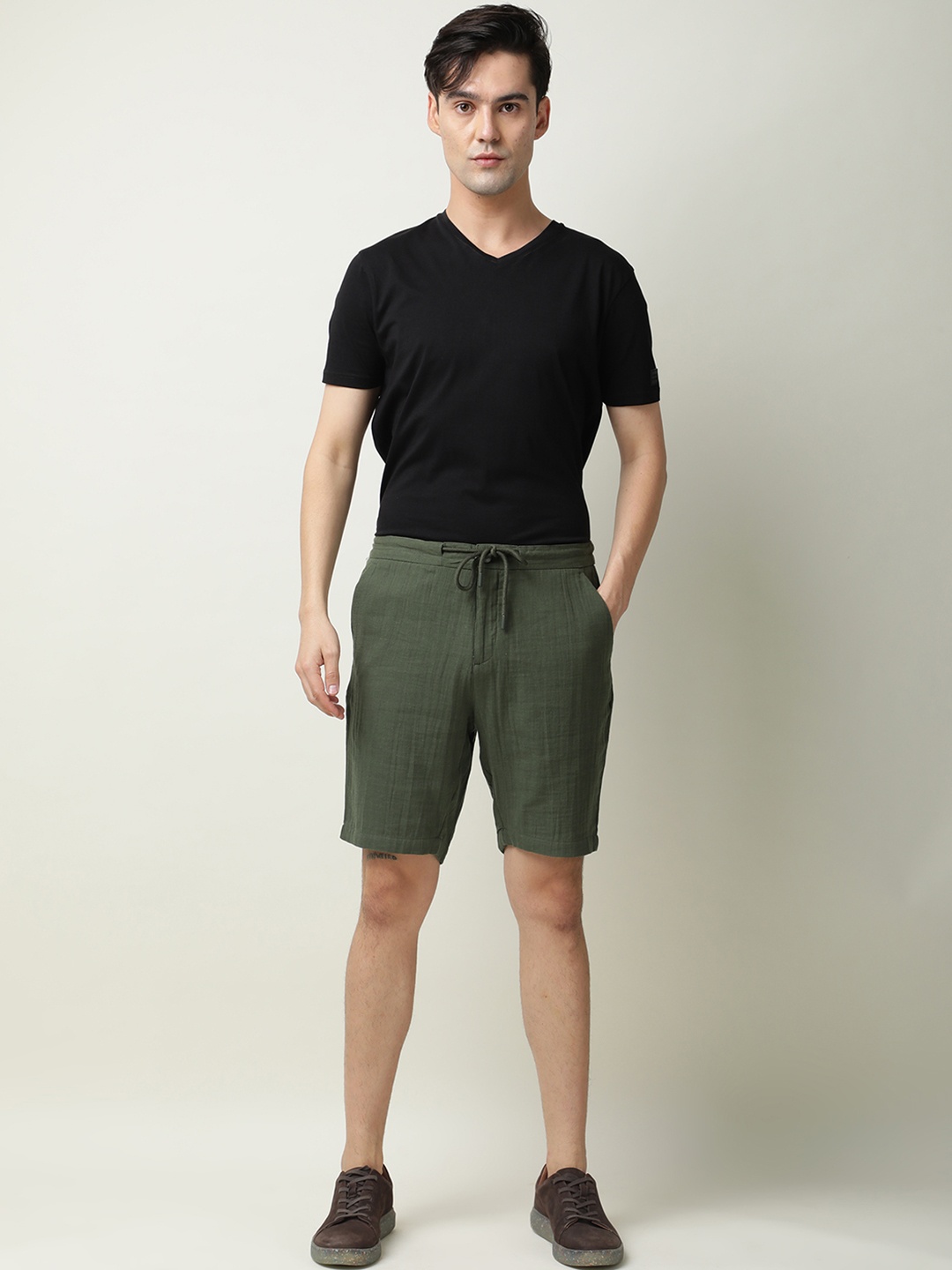 

RARE RABBIT Men Green Slim Fit Mid-Rise Cotton Shorts