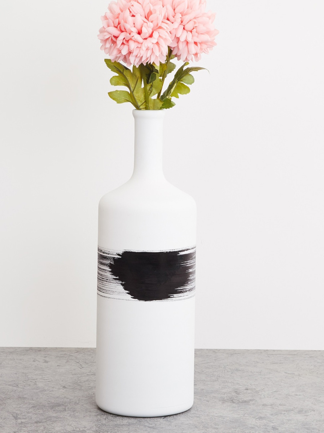 

Home Centre White & Black Printed Polyresin Vases