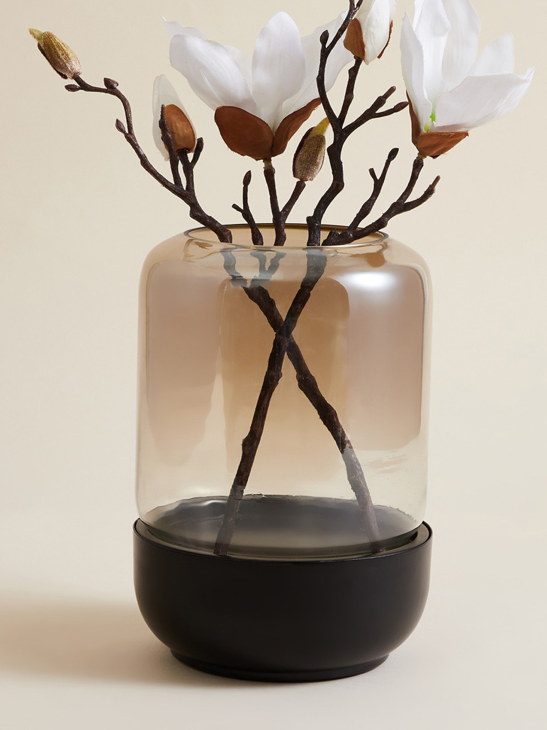 

Home Centre Transparent Solid Glass Flower Vase