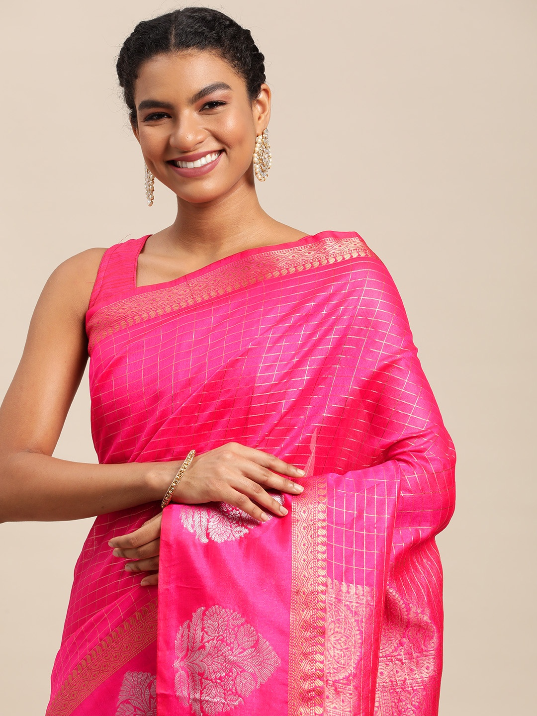 

Royal Rajgharana Saree Pink & Golden Checked Banarasi Sarees