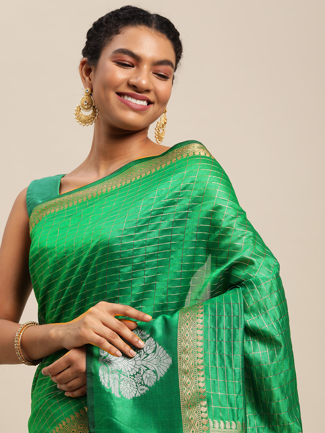 

Royal Rajgharana Saree Green & Golden Checked Banarasi Sarees