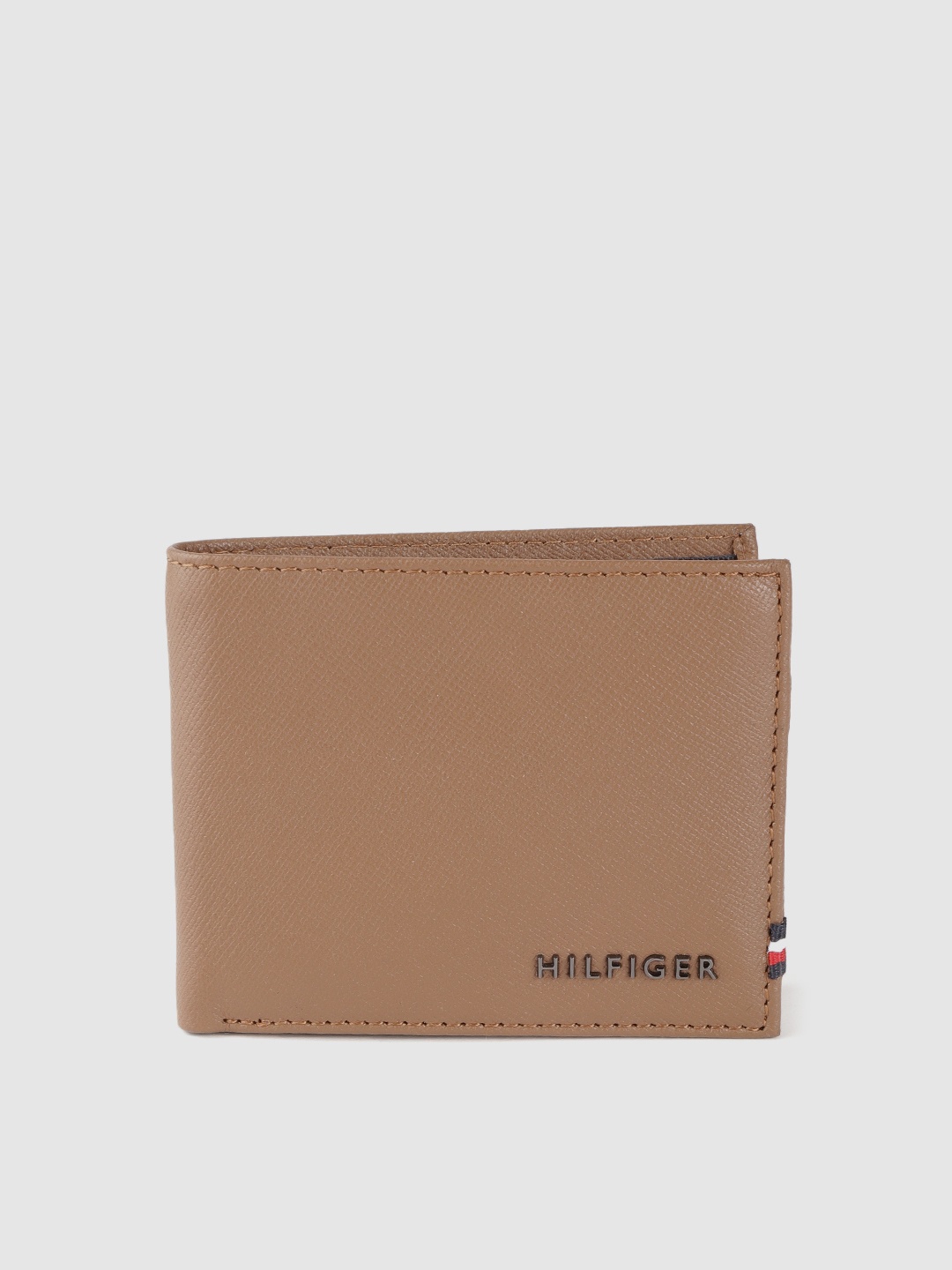 

Tommy Hilfiger Men Tan Leather Two Fold Wallet