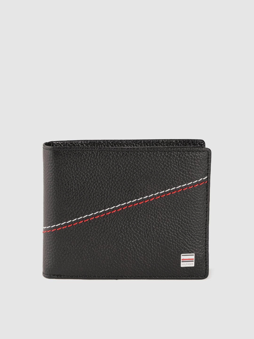 

Tommy Hilfiger Men Black Floral Cut Work Leather Two Fold Wallet
