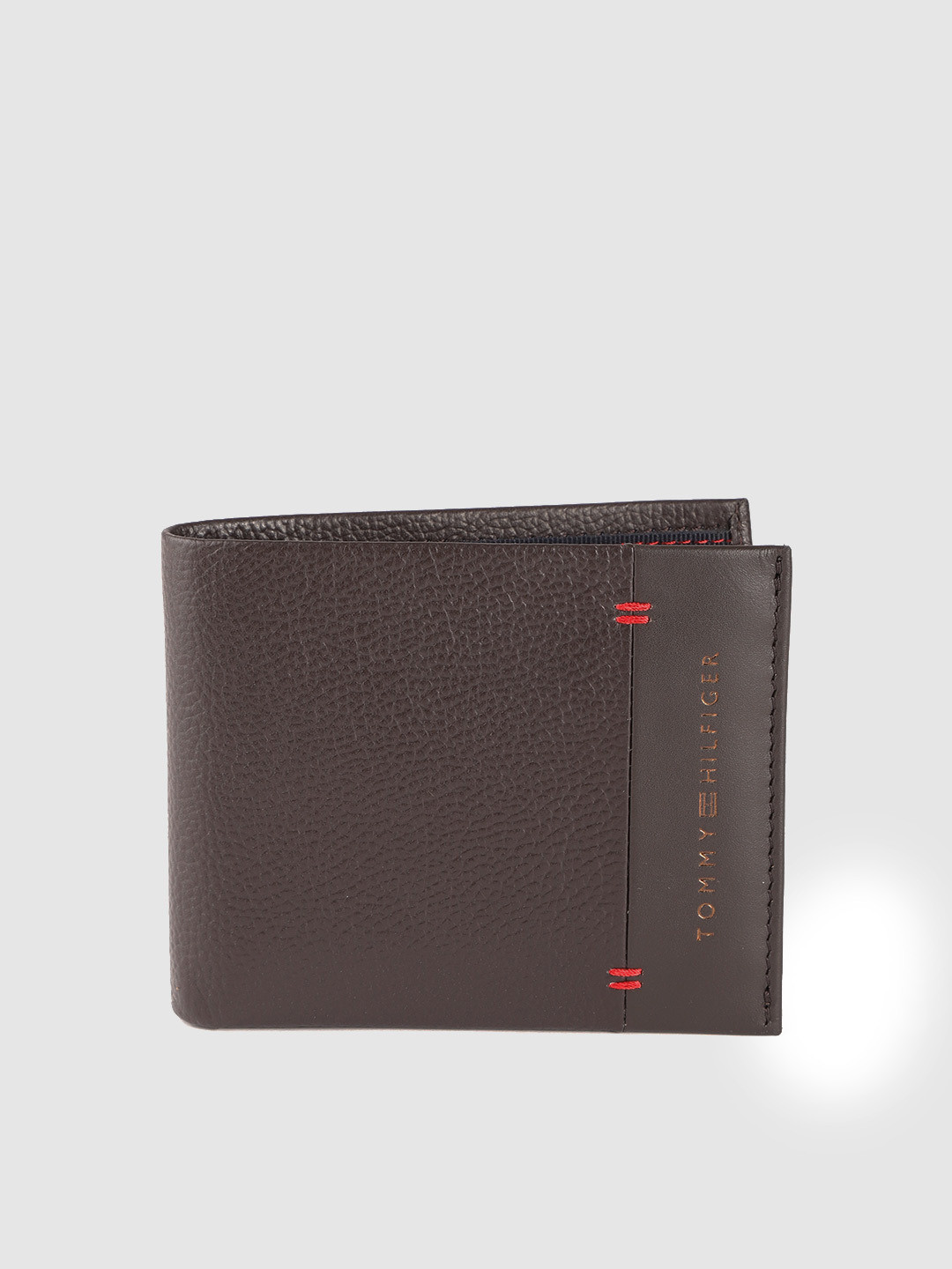 

Tommy Hilfiger Men Brown Leather Two Fold Wallet