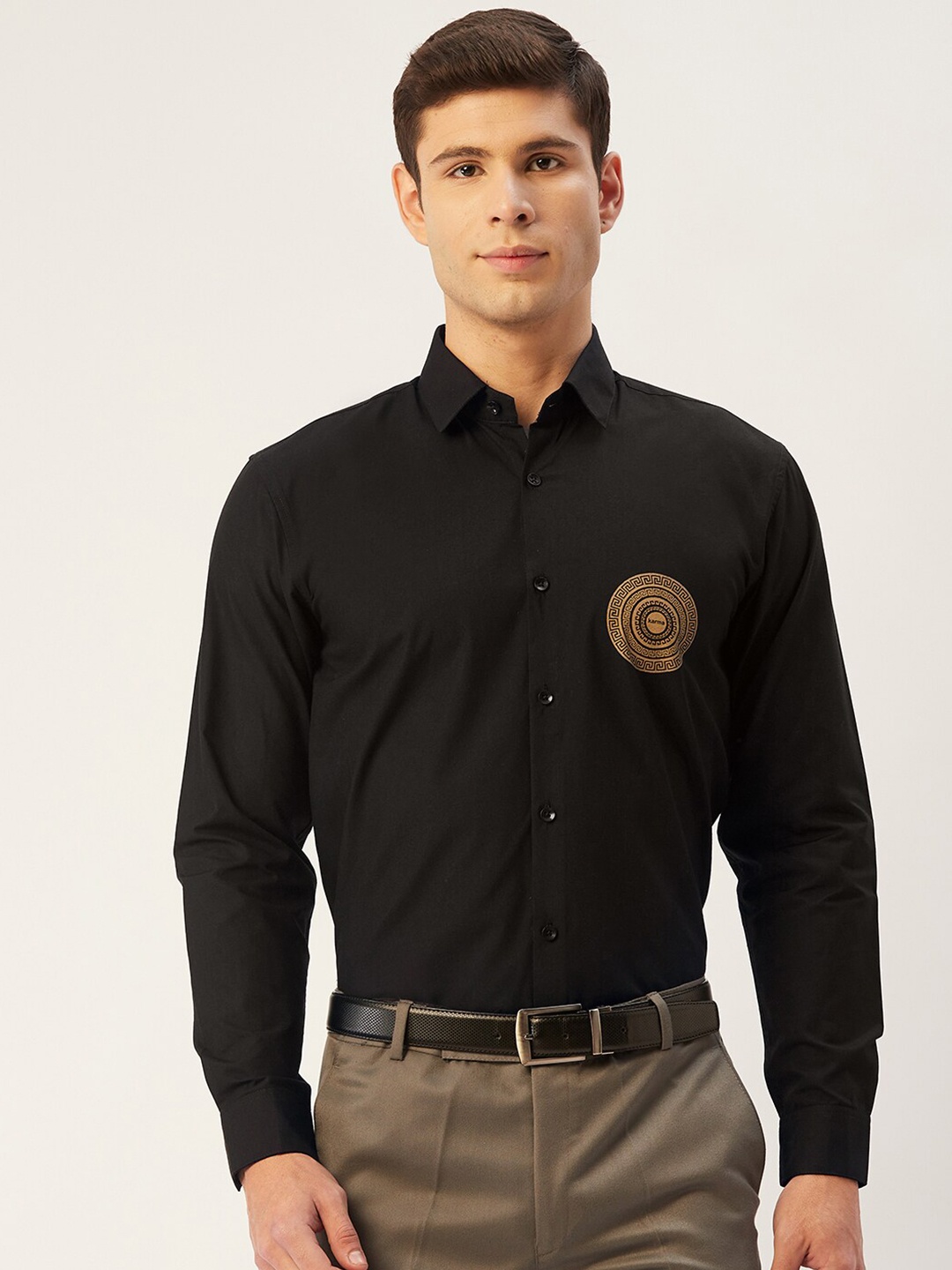 

JAINISH Men Black Standard Cotton Formal Shirt