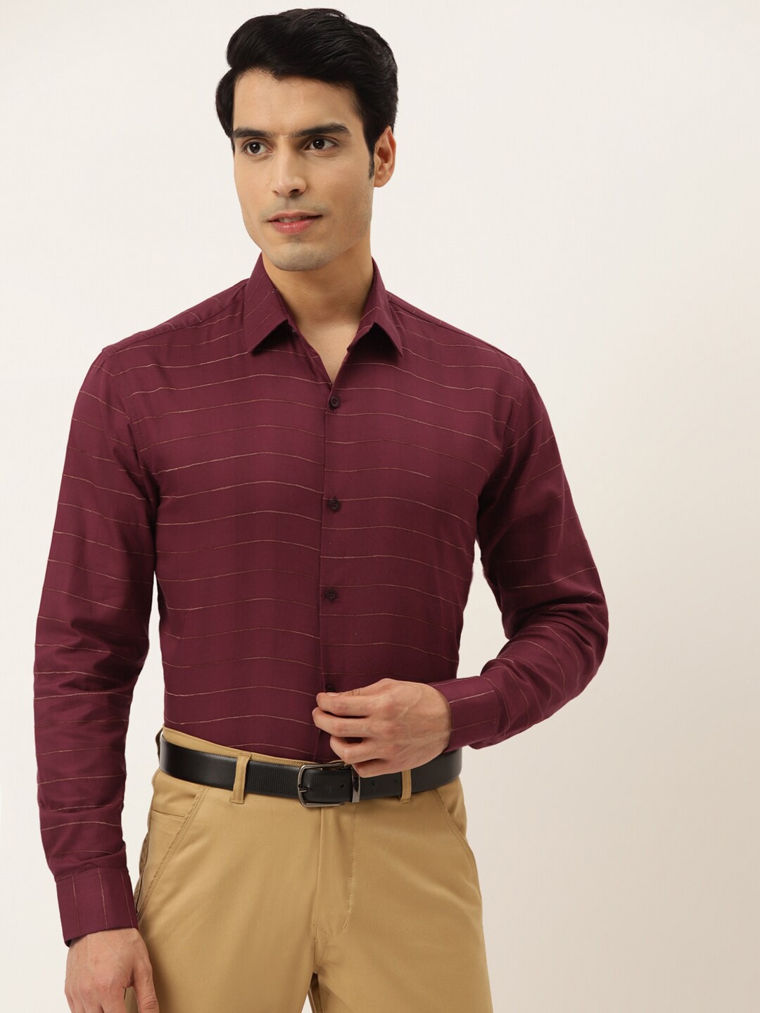 

JAINISH Men Maroon Standard Horizontal Stripes Checked Pure Cotton Formal Shirt