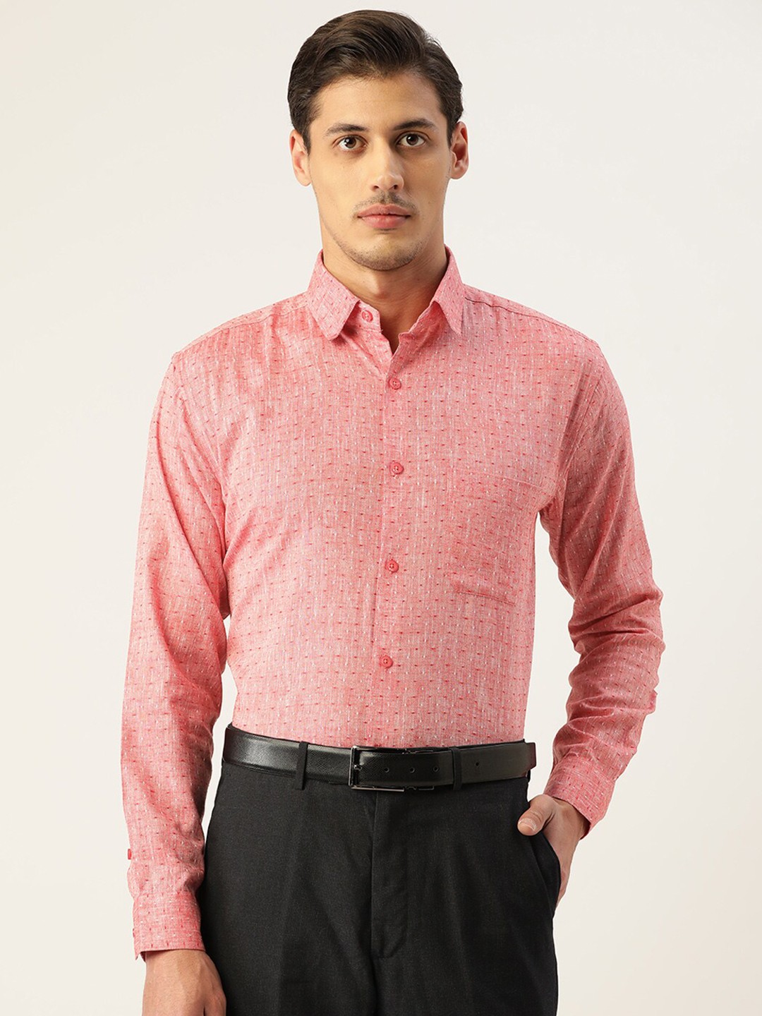 

JAINISH Men Red Standard Cotton Formal Shirt