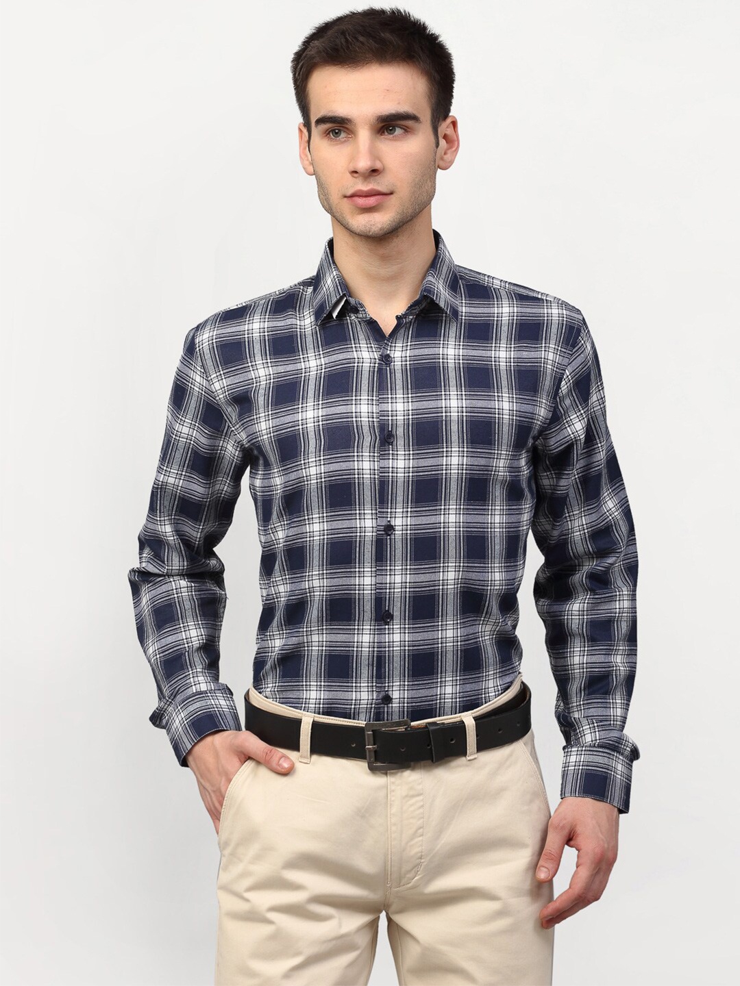 

JAINISH Men Navy Blue Standard Checked Pure Cotton Formal Shirt