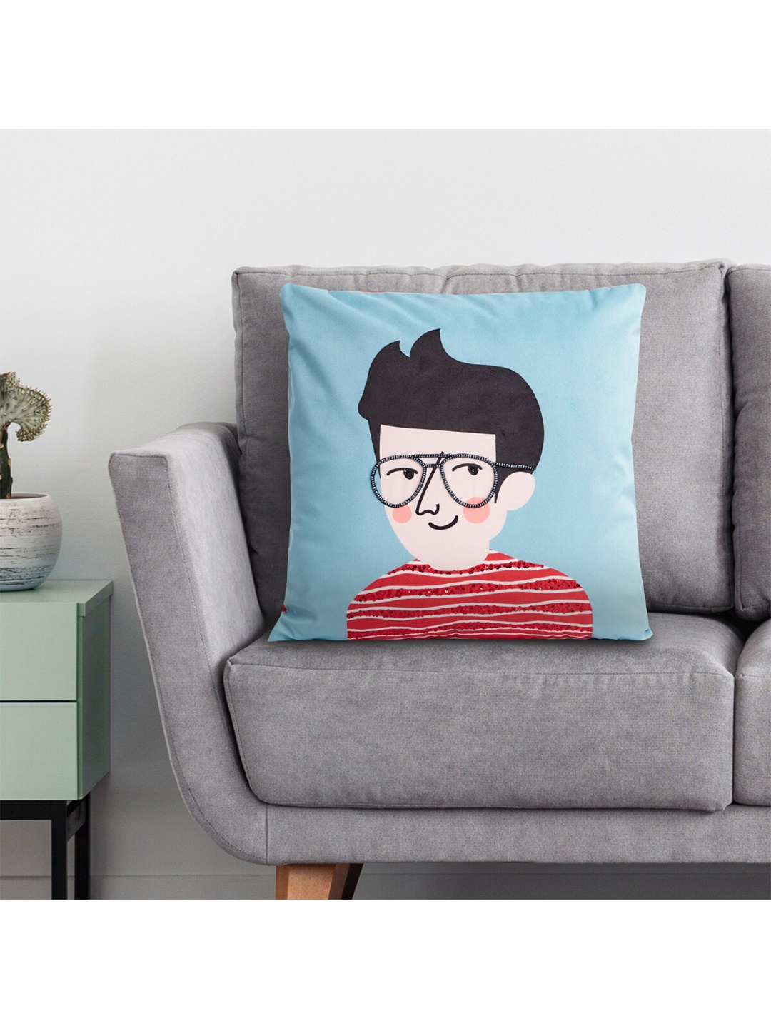 

Home Centre Blue & Red Abstract Velvet Square Cushion Covers