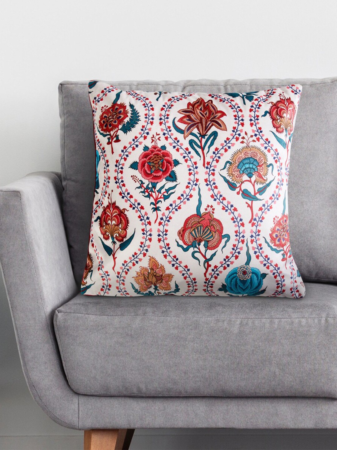 

Home Centre White & Red Ethnic Motifs Velvet Square Cushion Covers