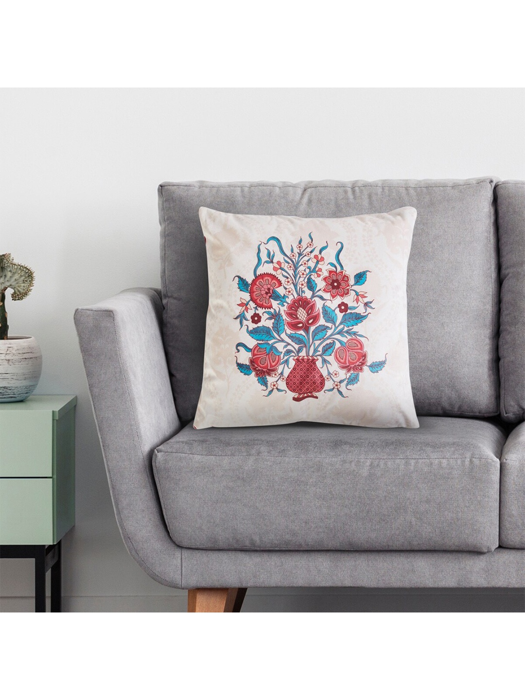 

Home Centre Beige & Maroon Floral Square Cushion Covers