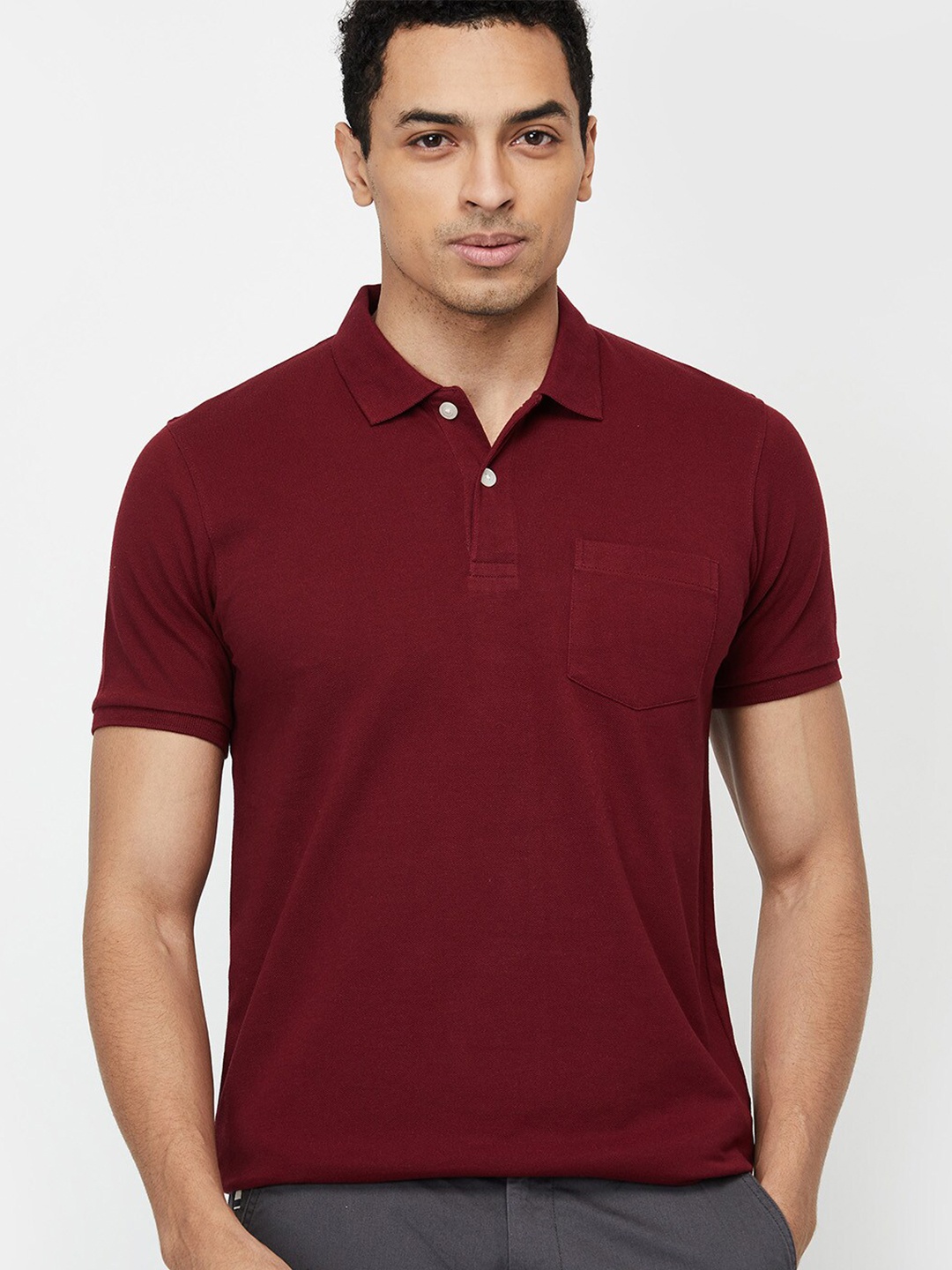 

max Men Maroon Polo Collar T-shirt