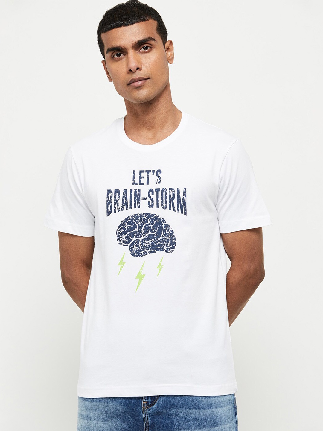 

max Men White Typography Printed Pure Cotton T-shirt