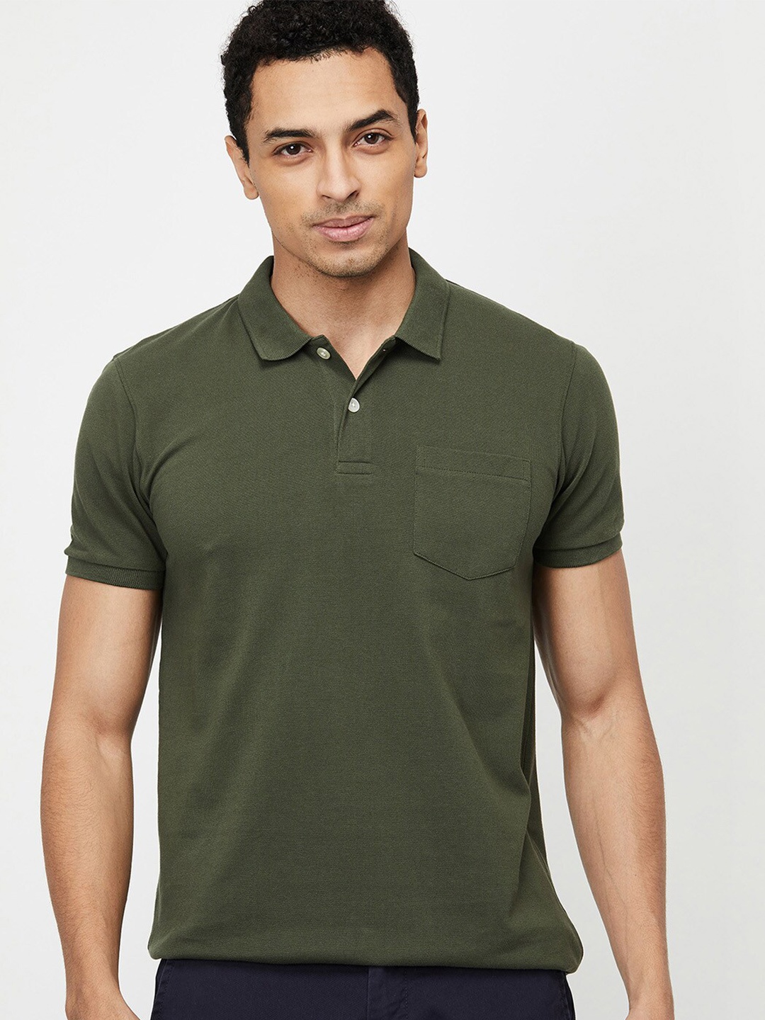 

max Men Green Polo Collar T-shirt