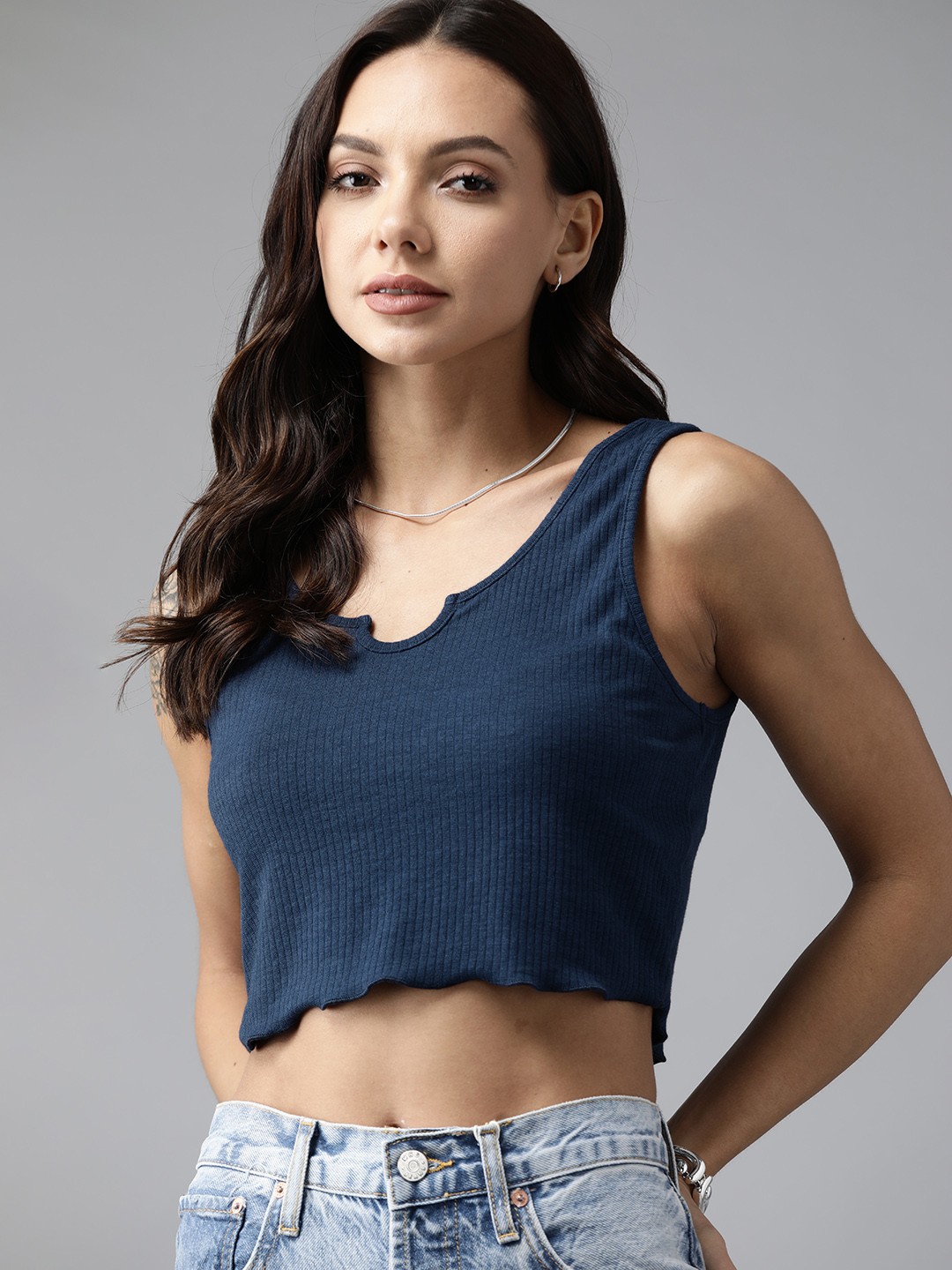 

Roadster Women Navy Blue Solid Crop Top