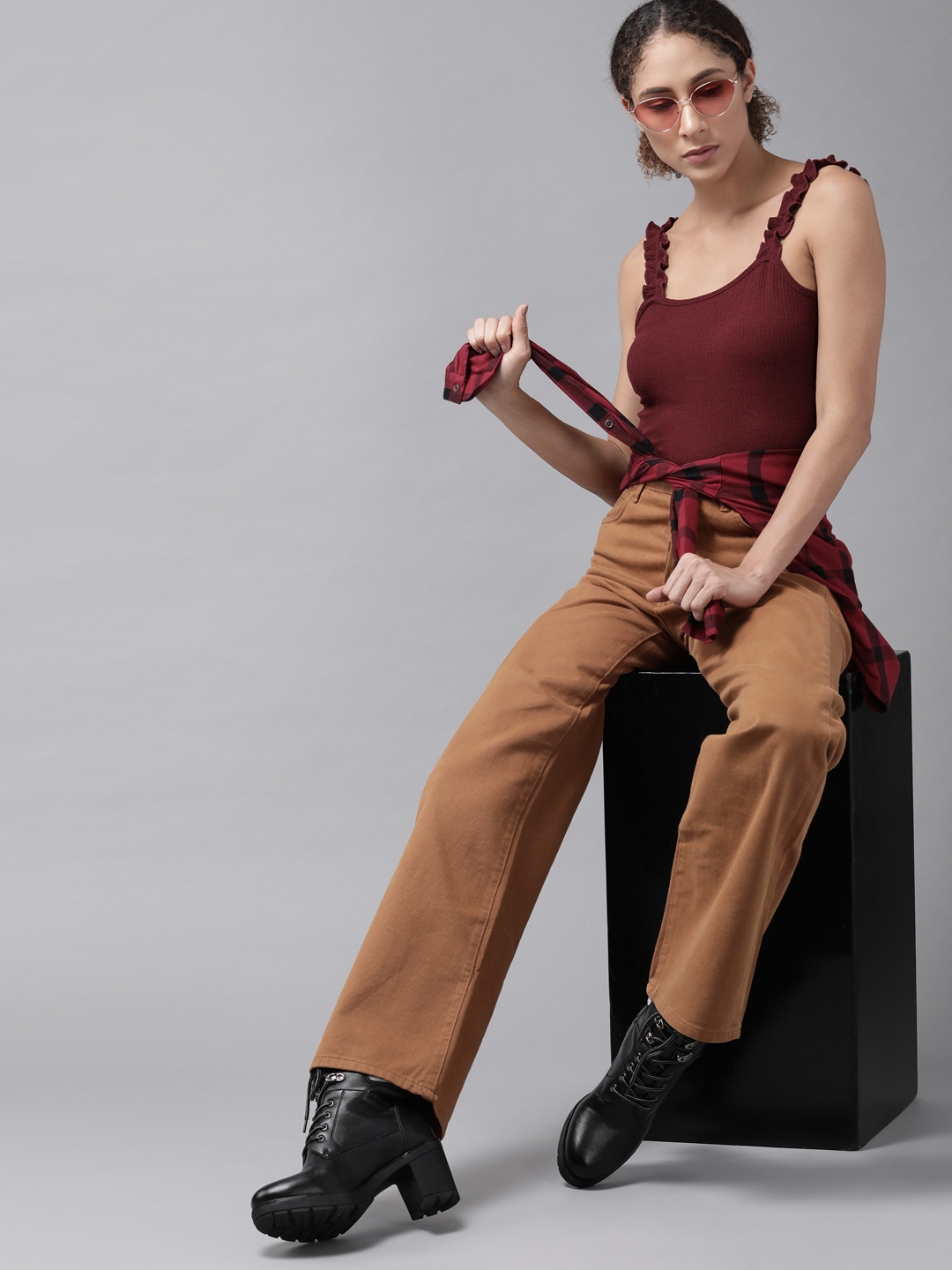 

Roadster Women Maroon Ribbed Ruffles Crop Top