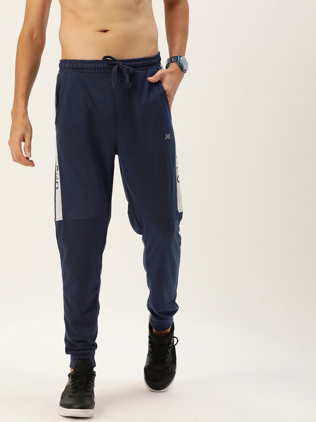 

Kook N Keech Men Navy Blue Printed Regular Fit Joggers