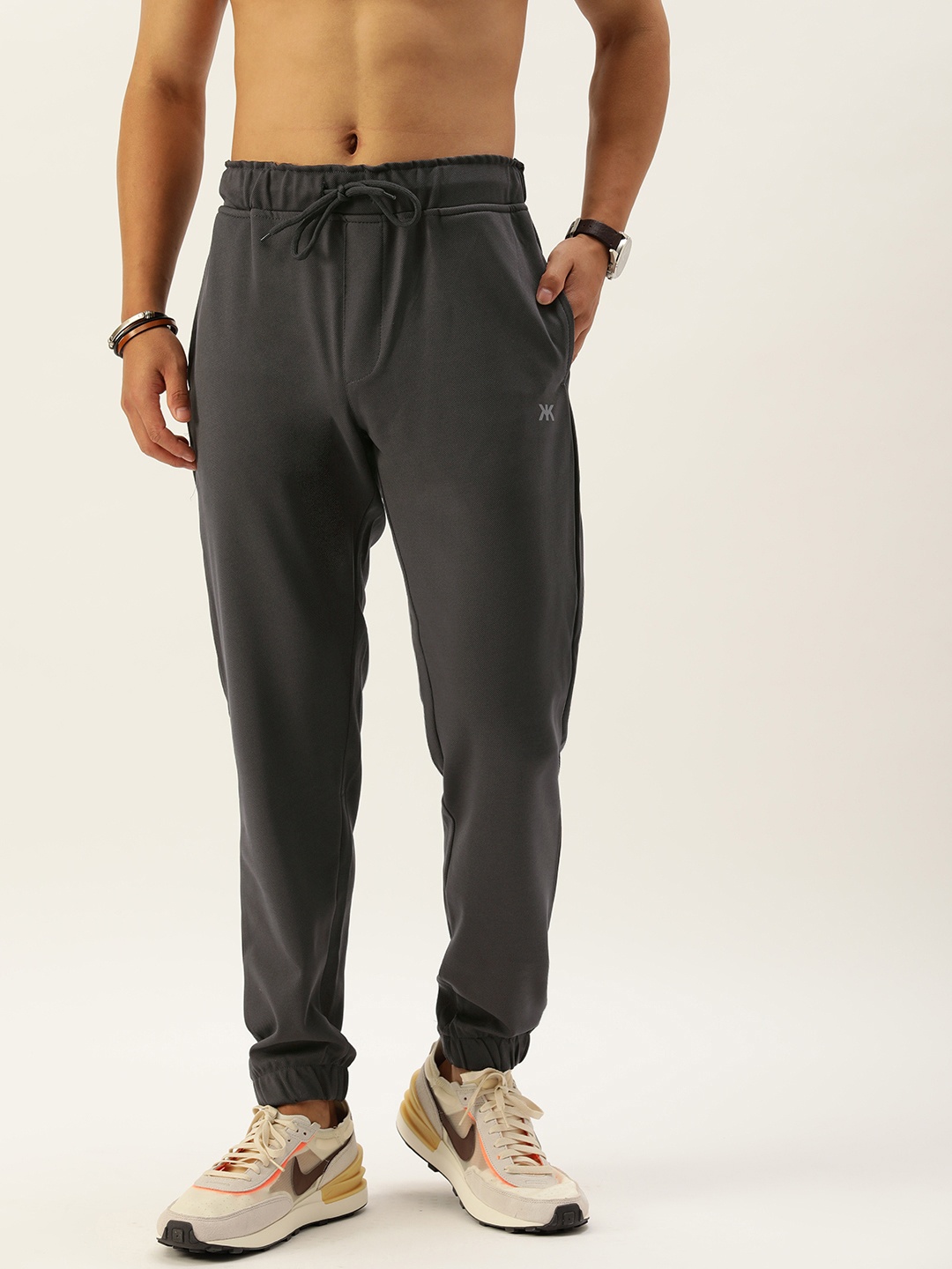

Kook N Keech Men Grey Solid Joggers