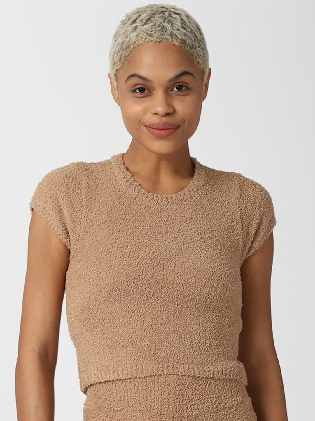

FOREVER 21 Beige Textured Fitted Knit Top