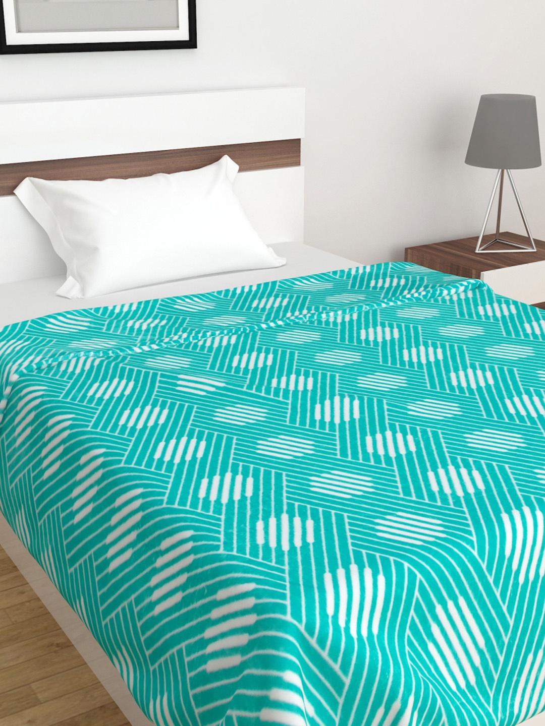 

Home Centre Teal & White Geometric Mild Winter 210 GSM Single Bed Blanket