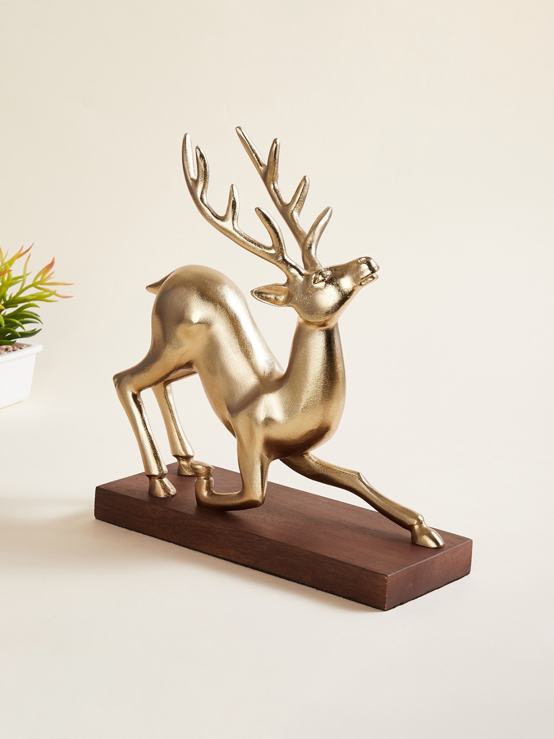

Home Centre Gold-Toned & Brown Reindeer Polyresin Figurine