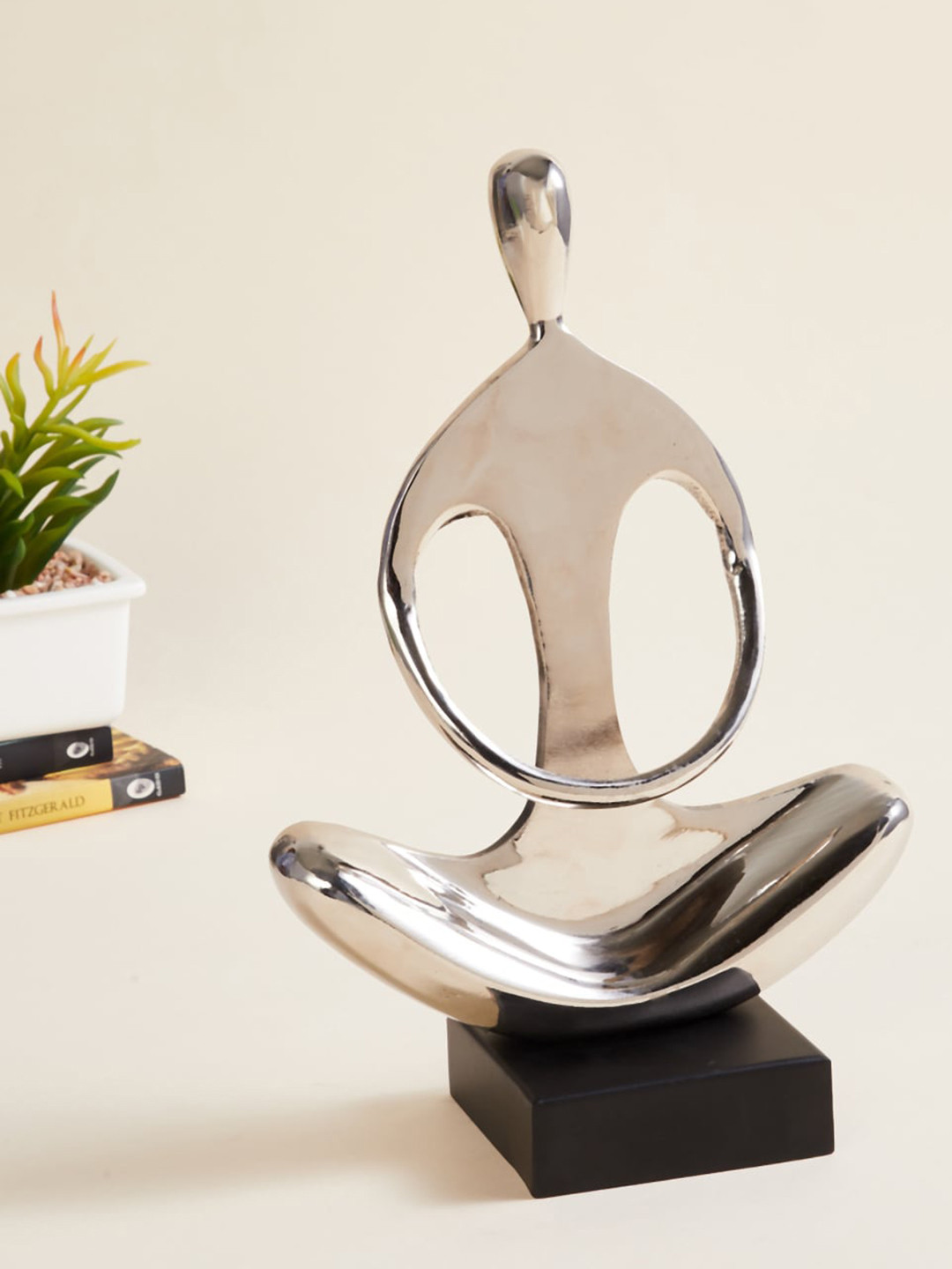 

Home Centre Silver-Toned Hands-On Lap Yoga Figurine