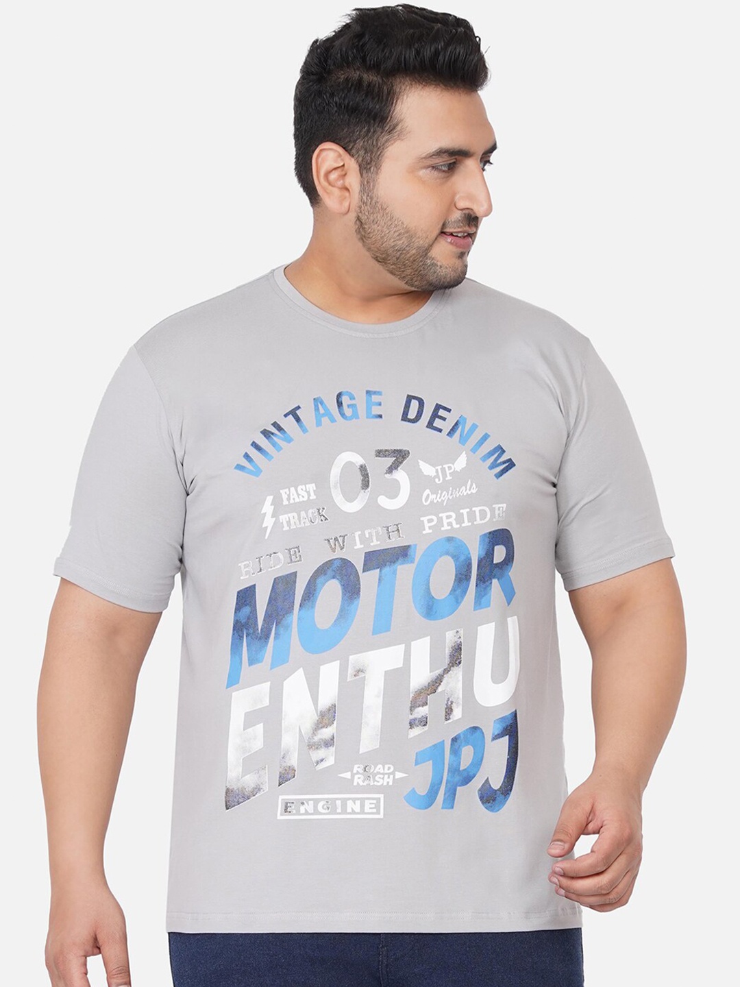 

John Pride Men Plus Size Grey & Blue Typography Printed T-shirt