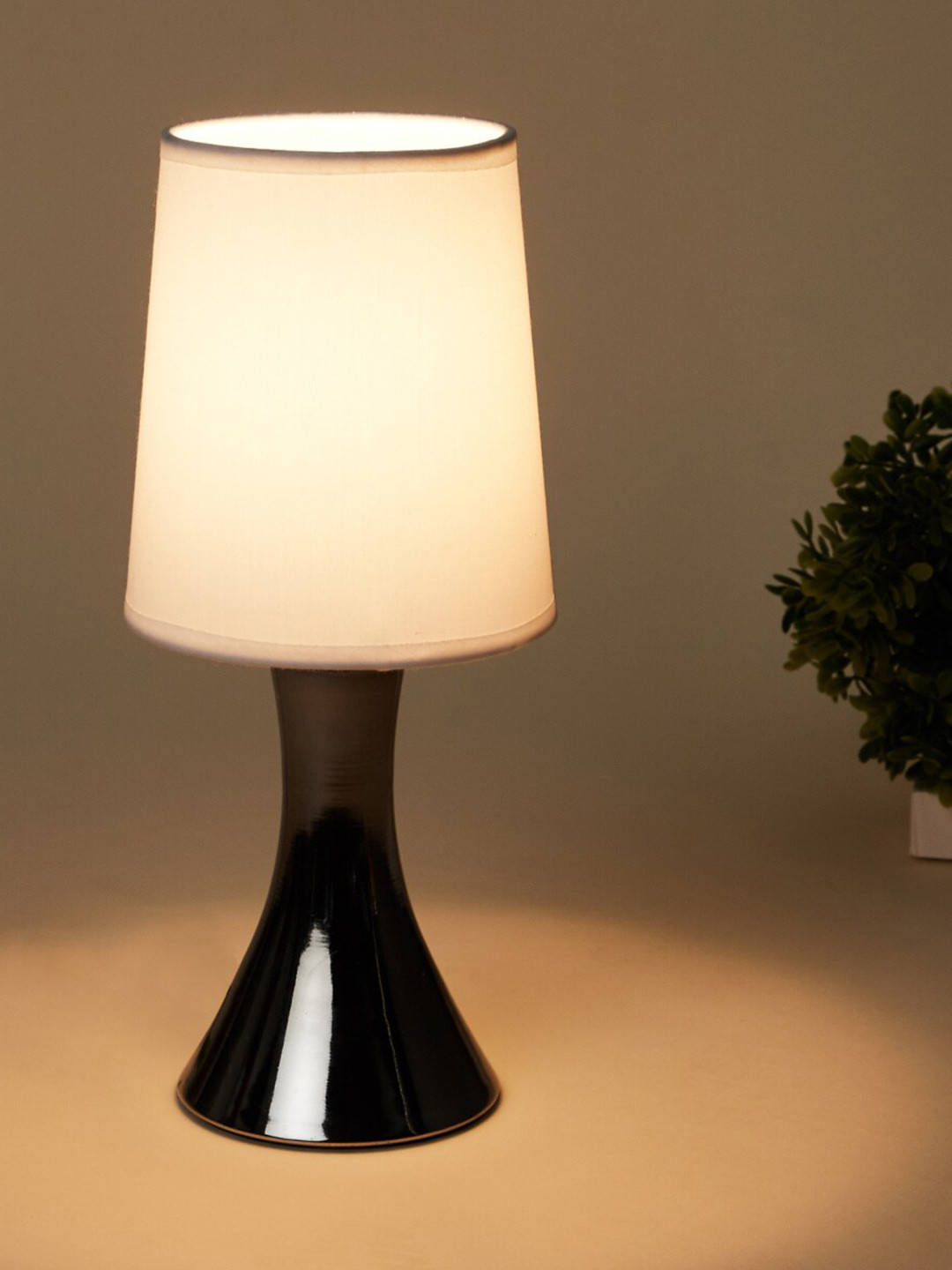 

Home Centre Albama Fiesta Metal Touch Electric Lamp- Set of 2, White