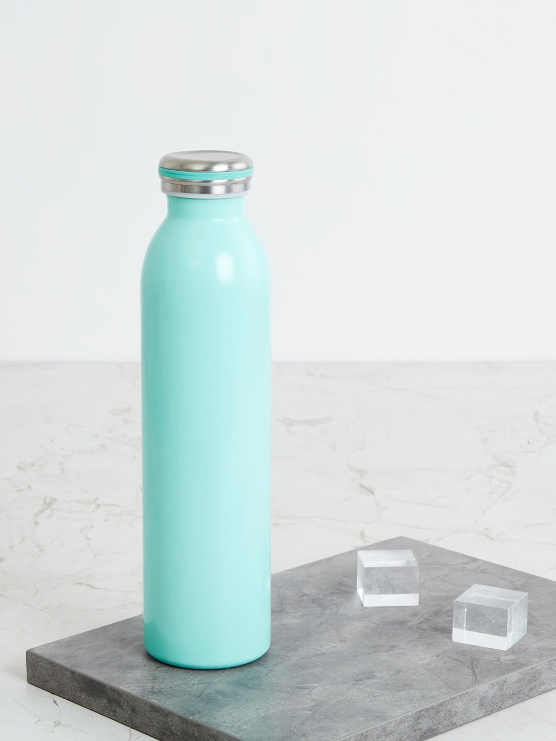 

Home Centre Teal Green Solid Stainless Steel Vacuum Flask - 600ml