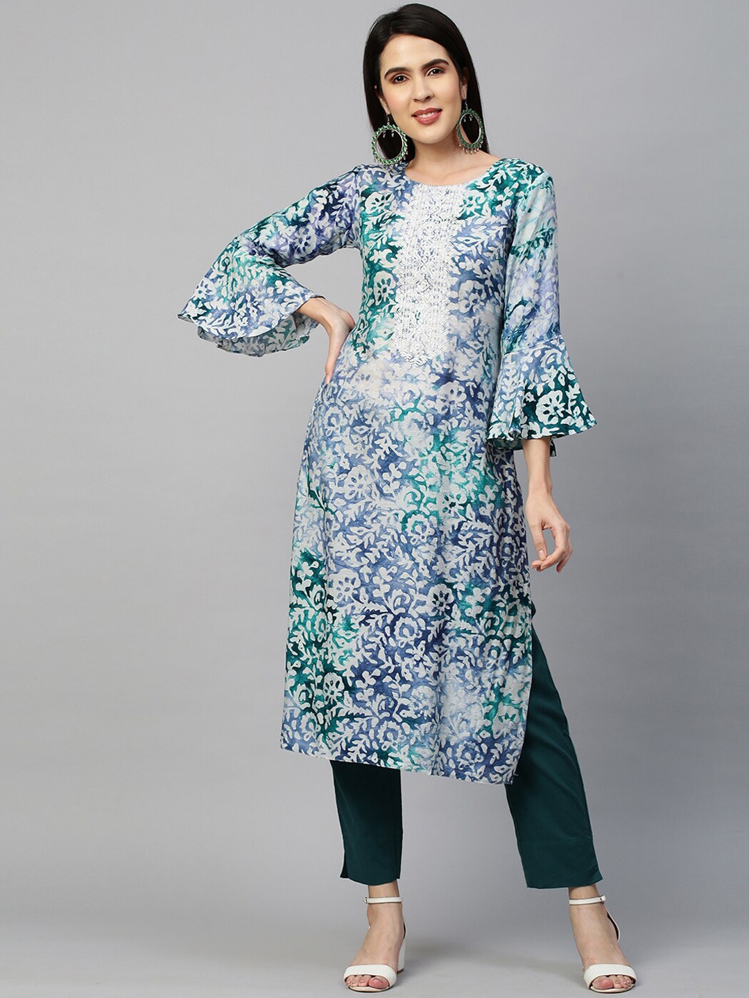 

FASHOR Women Blue Floral Batik Printed Flared Sleeves Chanderi Silk Kurta