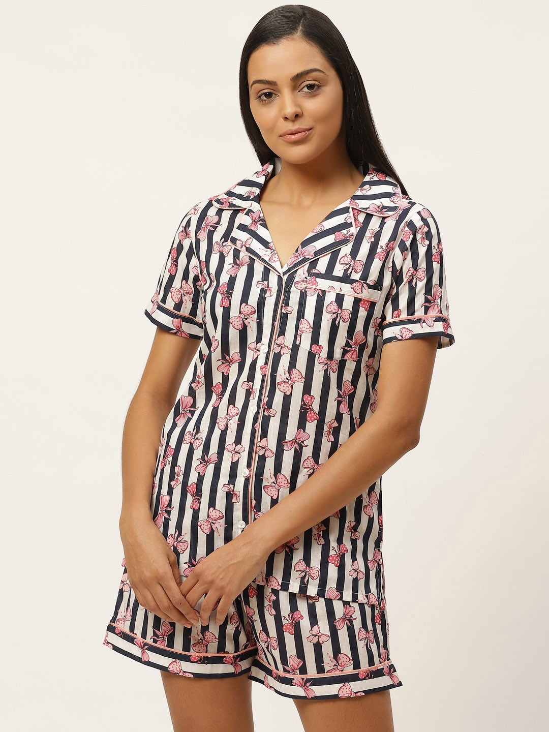 

Laabha Women Blue & White Printed Pure Cotton Night suit