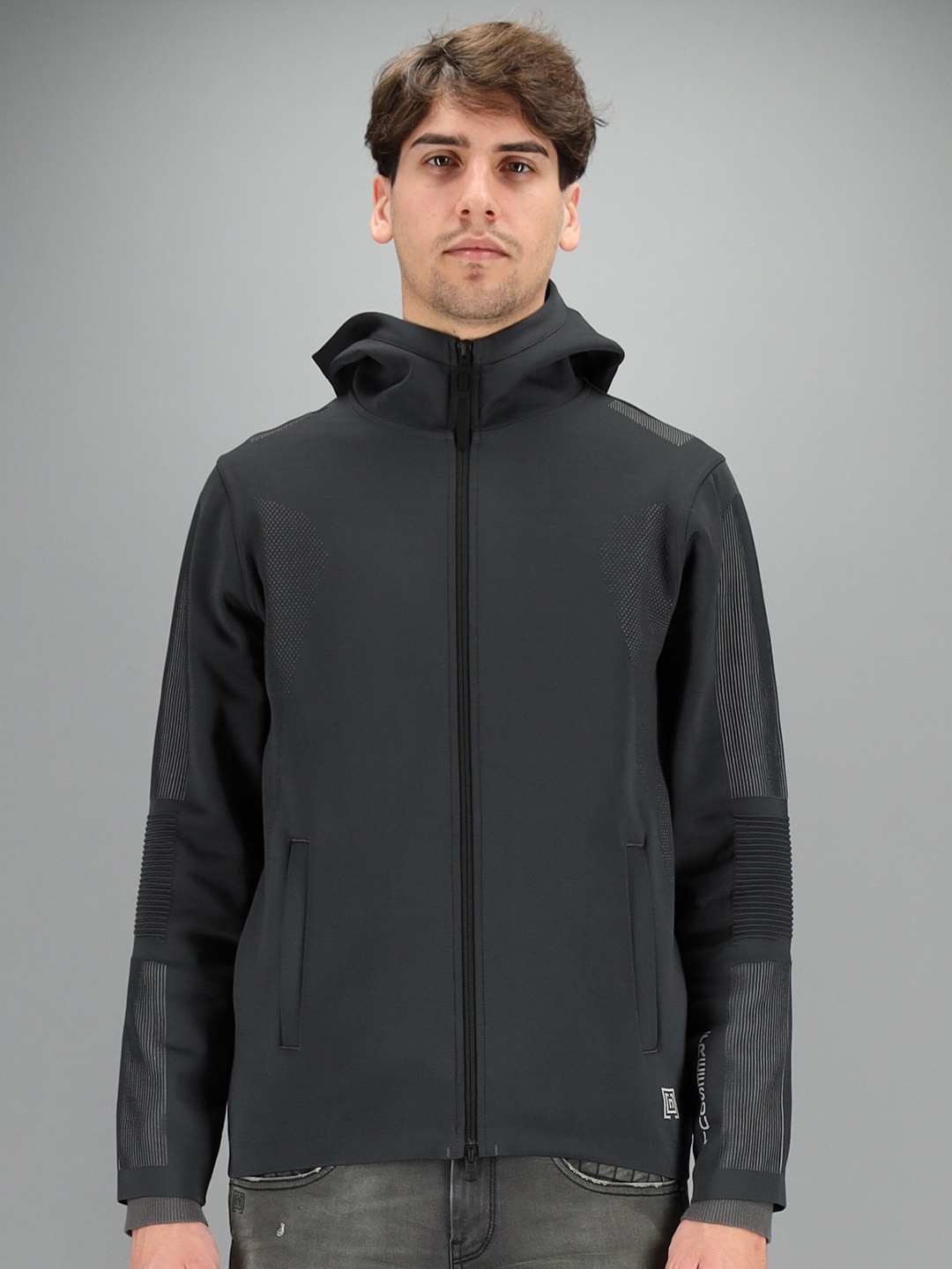 

FREESOUL Men Charcoal Grey Hooded Sweatshirt