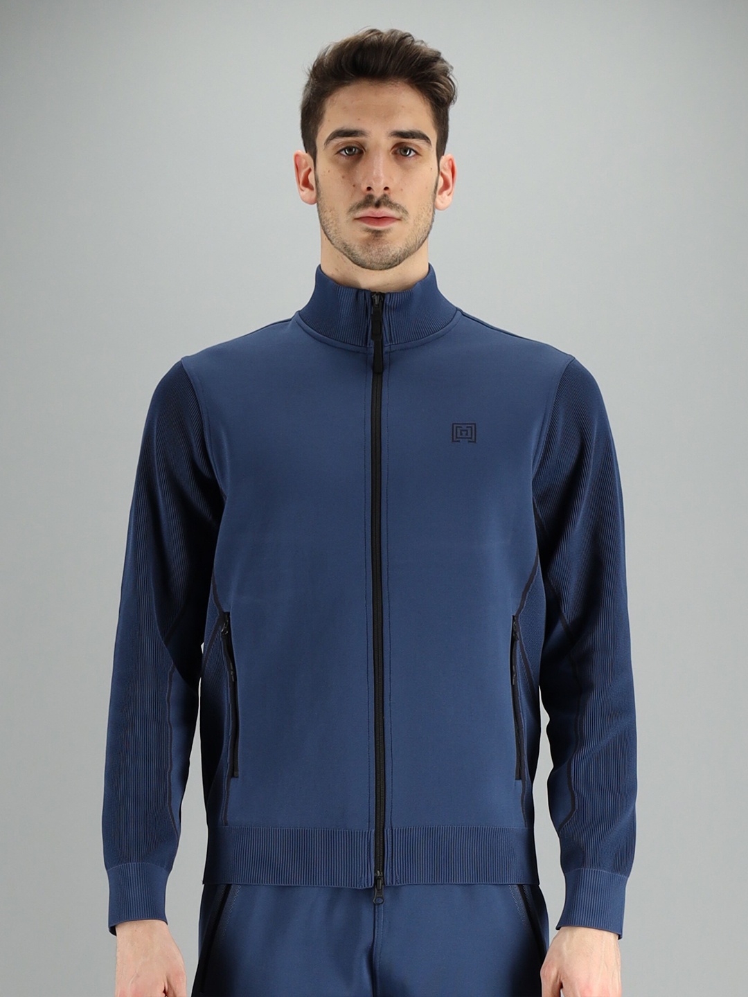 

FREESOUL Men Blue Solid Sweatshirt