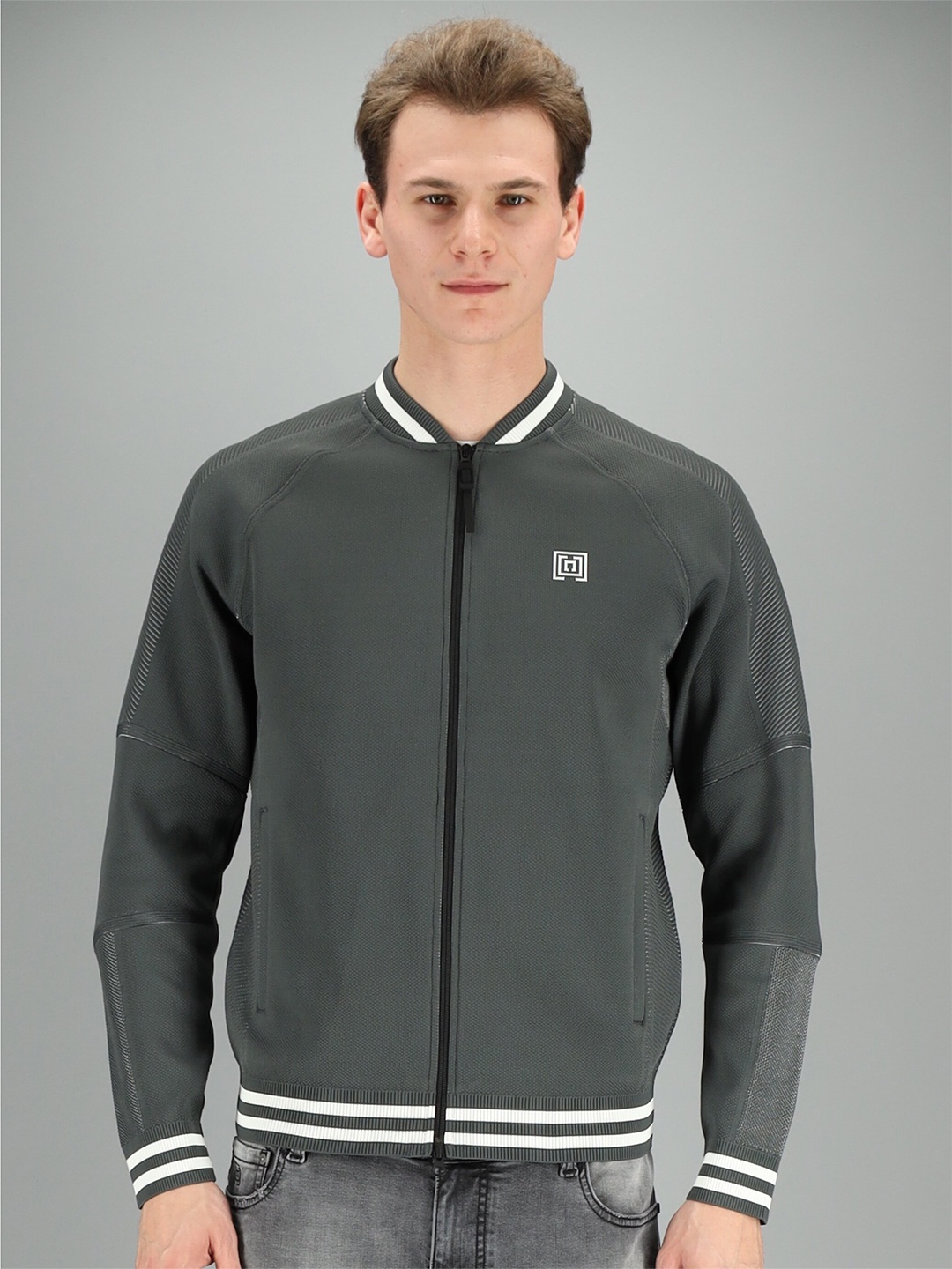 

FREESOUL Men Grey Sweatshirt