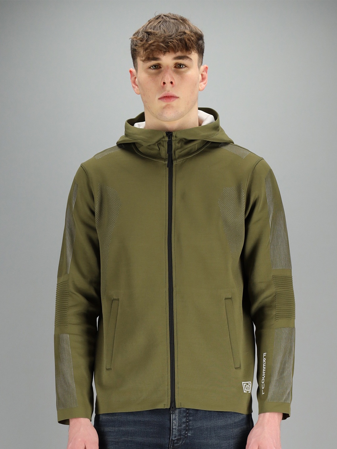 

FREESOUL Men Olive Green Hooded Sweatshirt