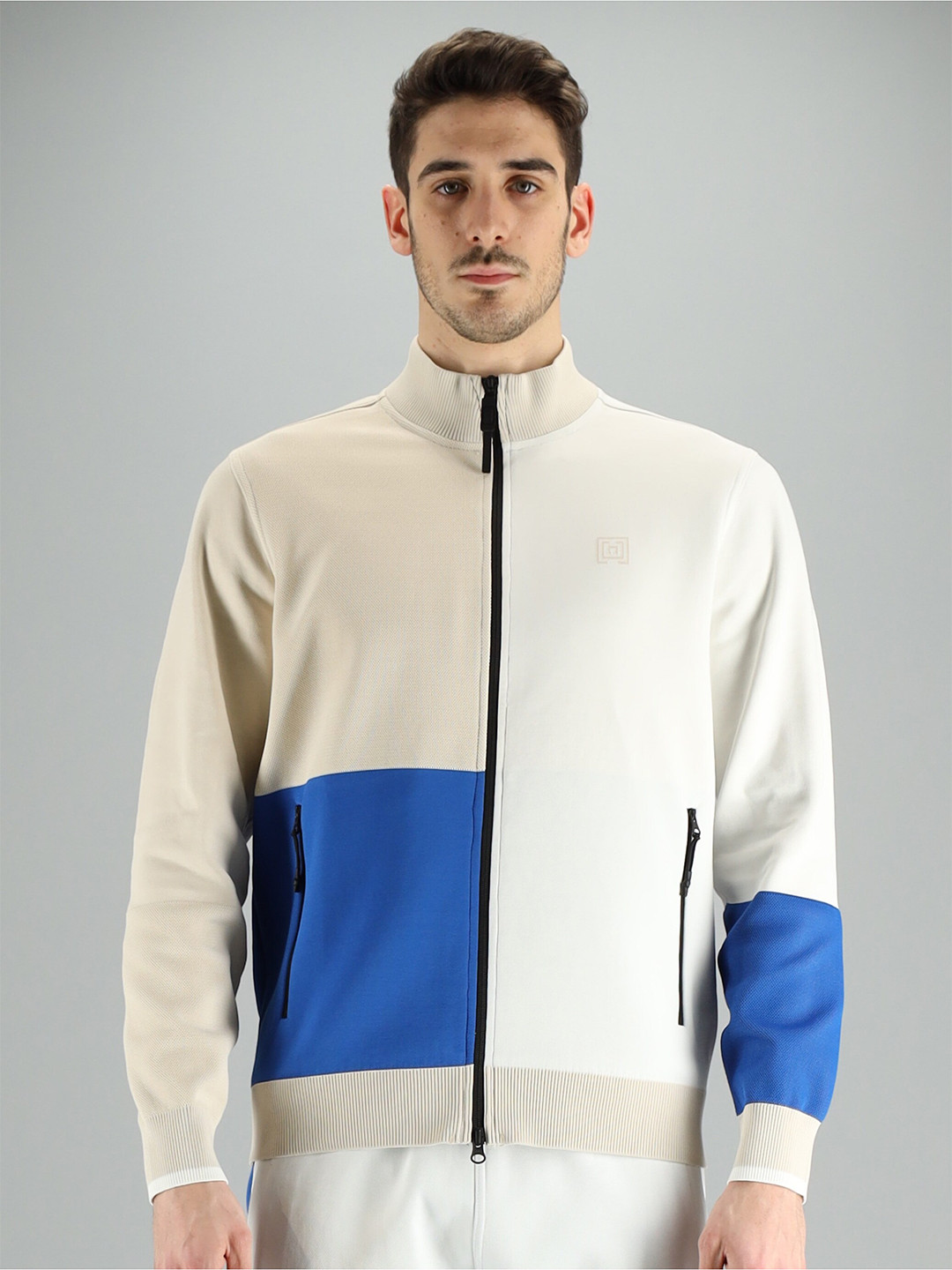

FREESOUL Men Off White Colourblocked Sweatshirt