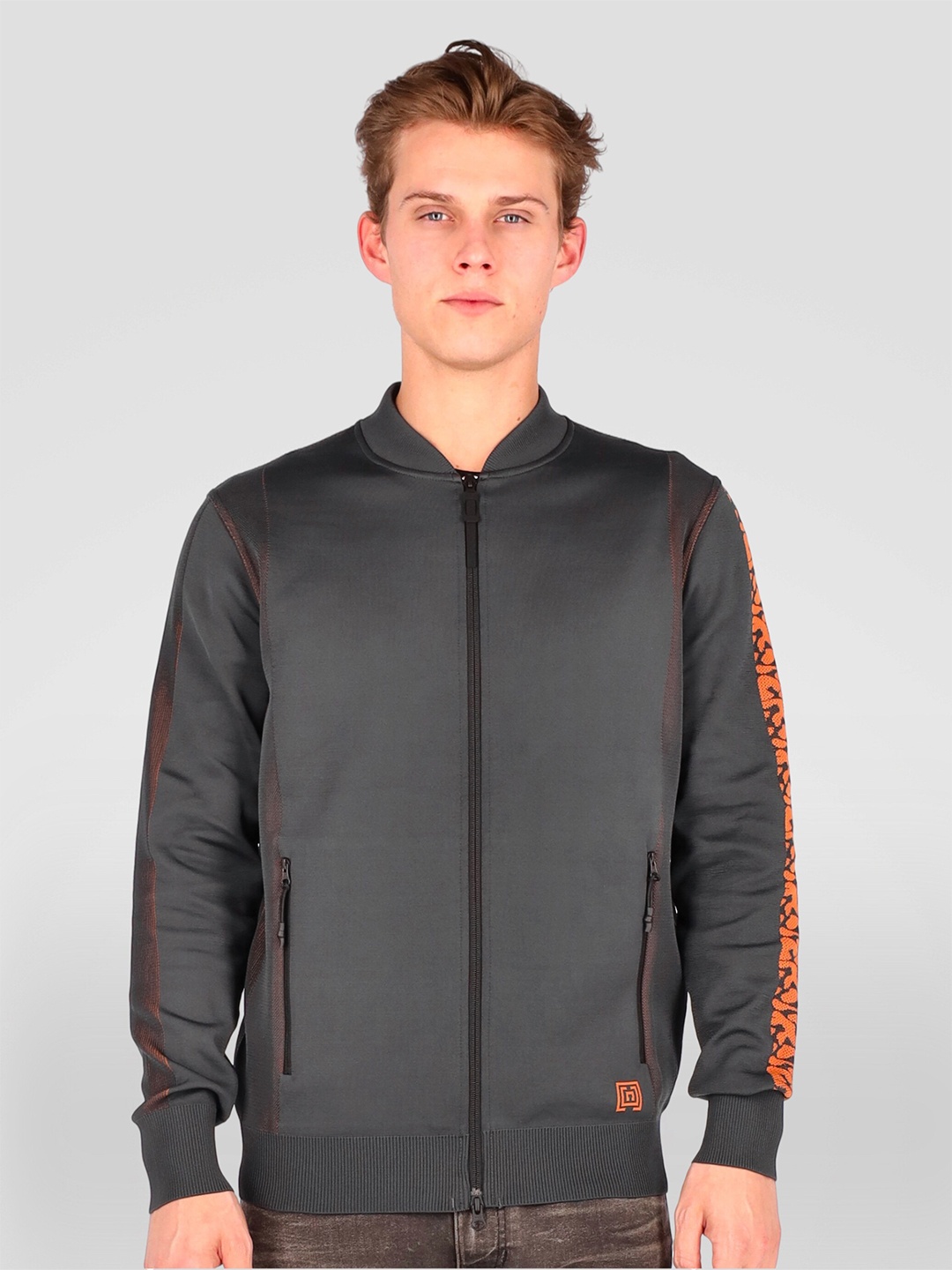 

FREESOUL Men Charcoal Grey & Orange Sweatshirt