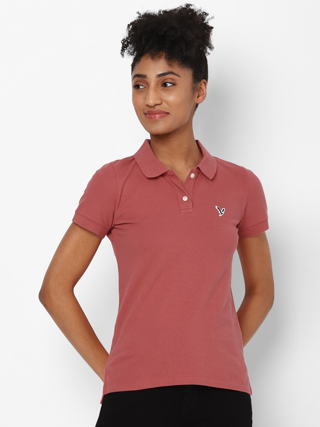 

AMERICAN EAGLE OUTFITTERS Women Burgundy Polo Collar T-shirt