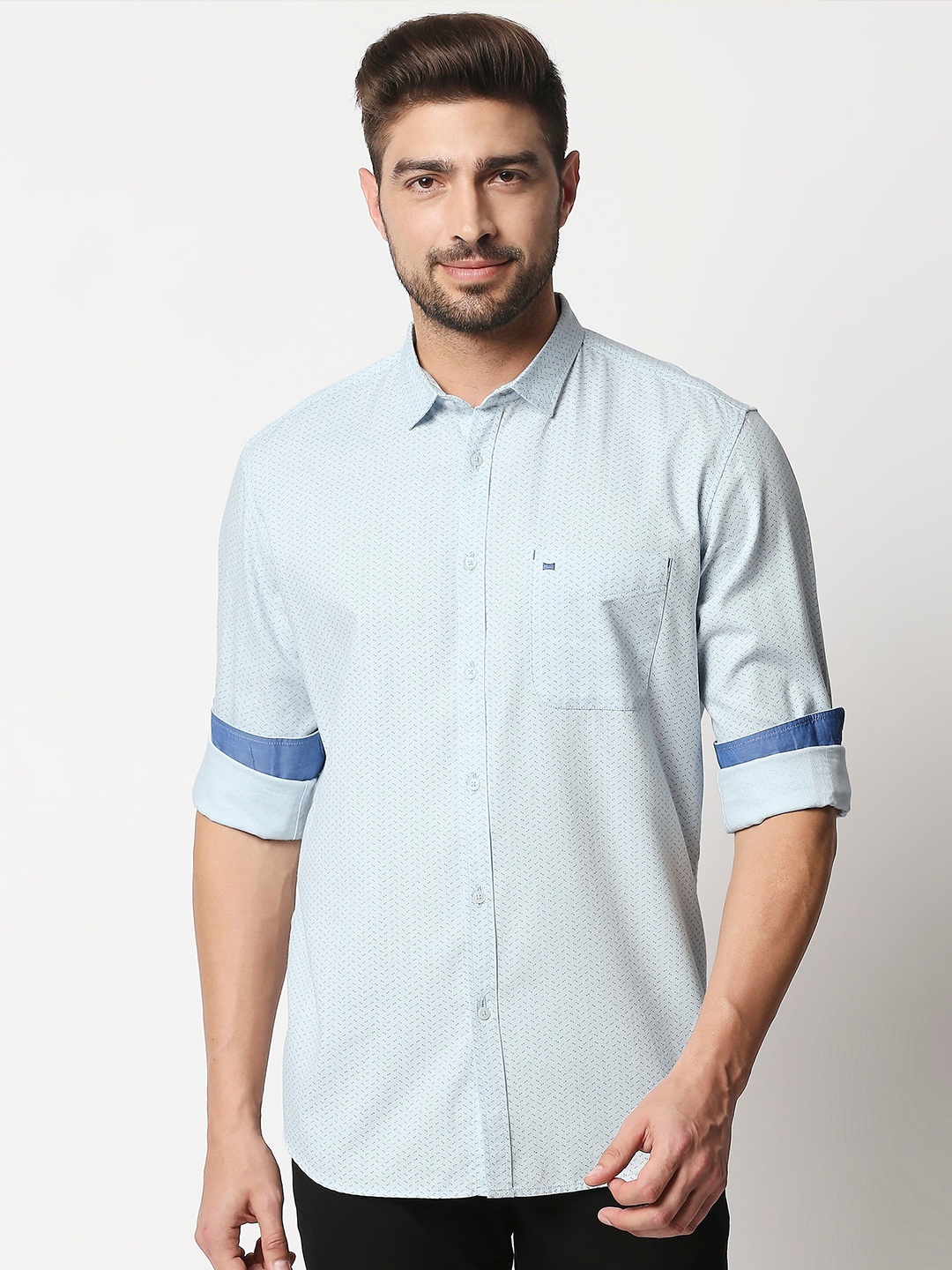 

Basics Men Blue Slim Fit Pure Cotton Casual Shirt