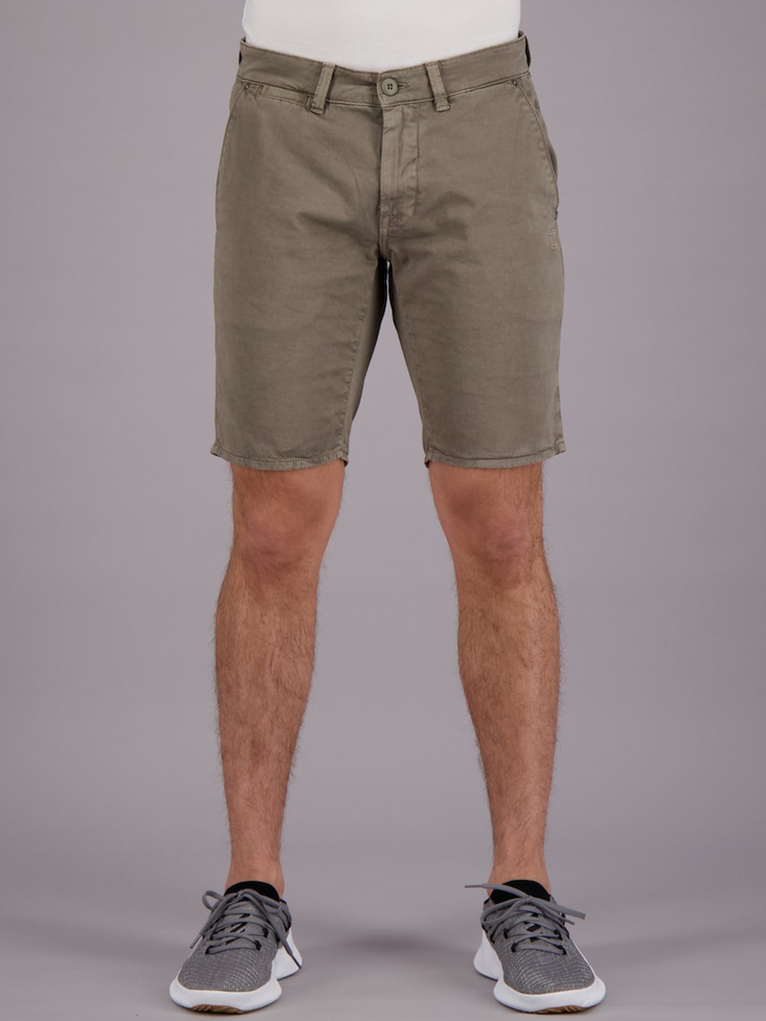 

FREESOUL Men Grey Chino Shorts