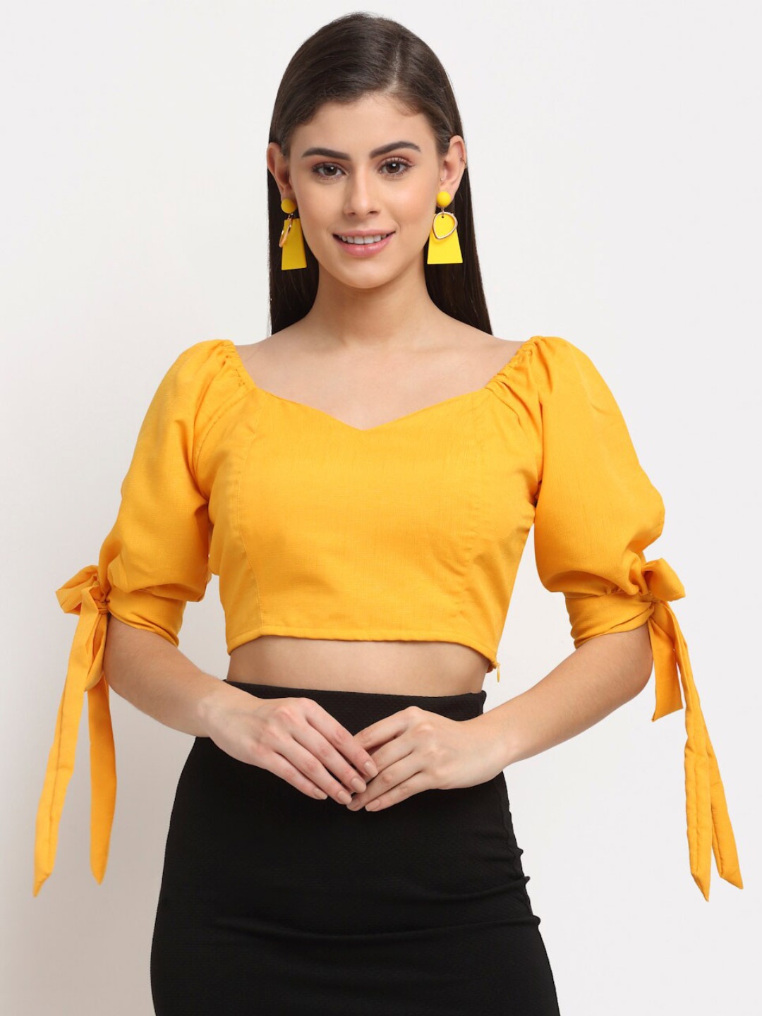 

ELEVANTO Women Yellow Sweetheart Neck Crop Top