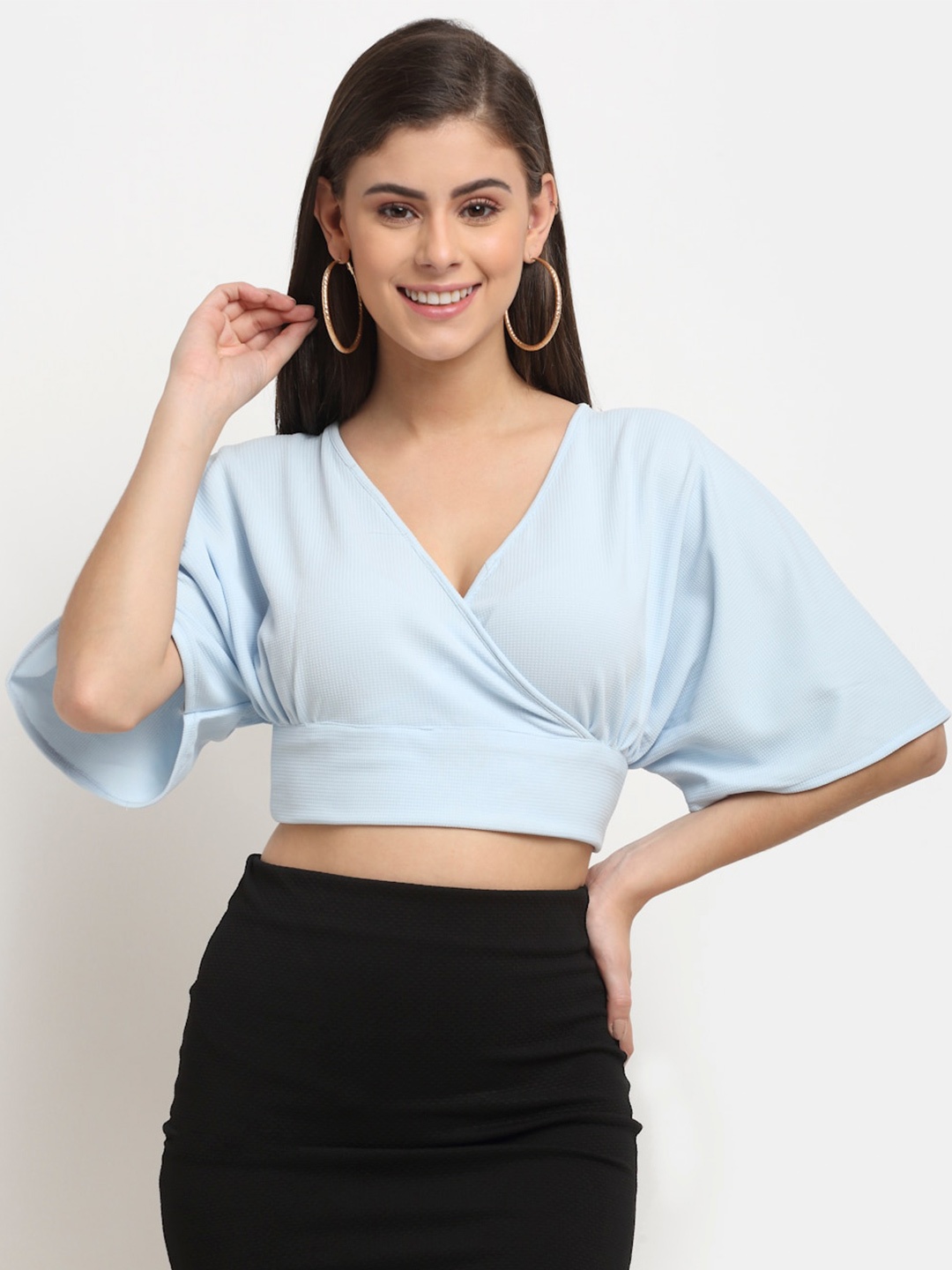 

ELEVANTO Blue Wrap Crop Top